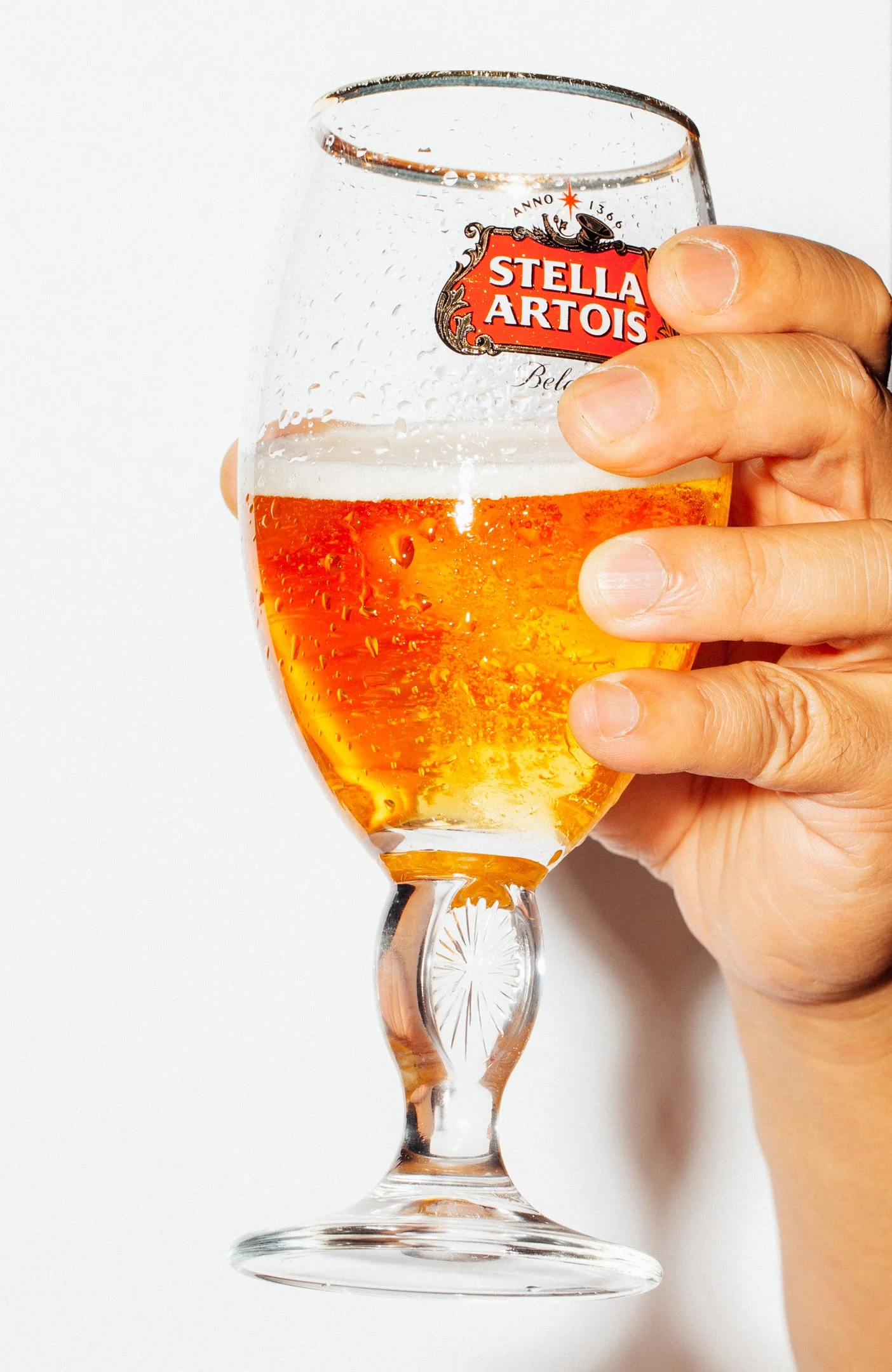 Stella_Chalice-Half in Hand_001.jpg