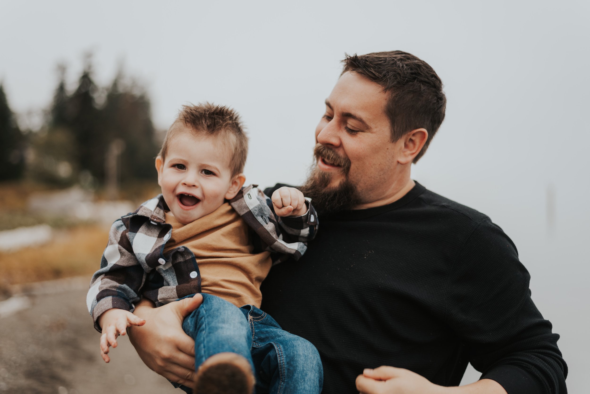Strachila Family Photos-9.jpg