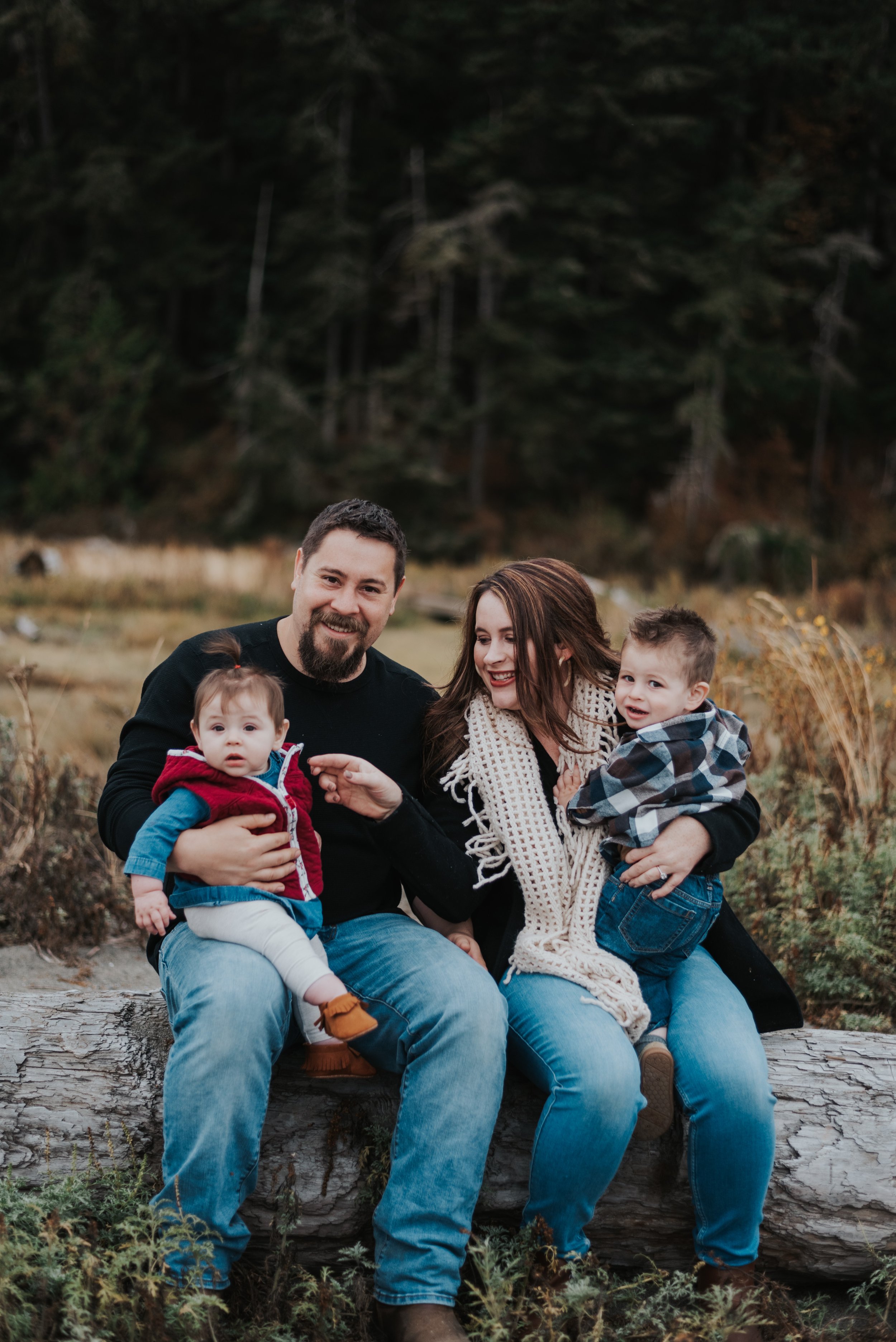 Strachila Family Photos-2.jpg