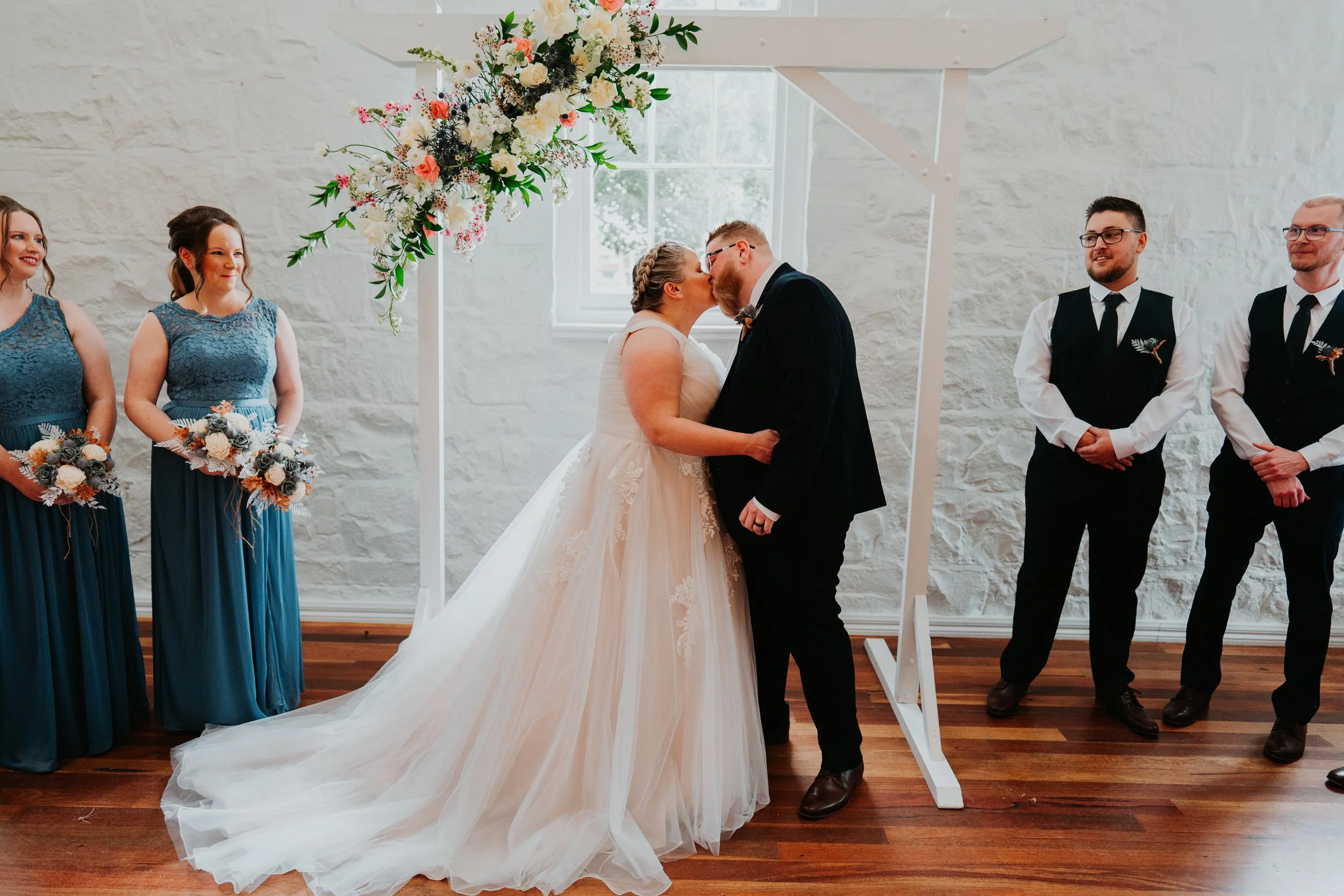 Nicole & Jason-13.jpg