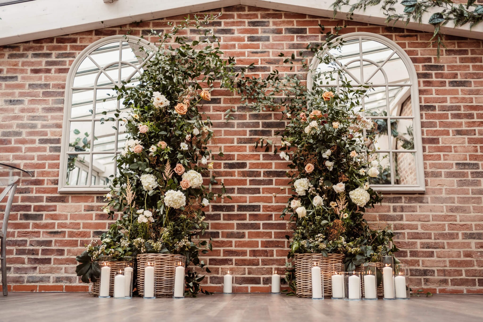 Foxtail Barns Wedding Flower Arch