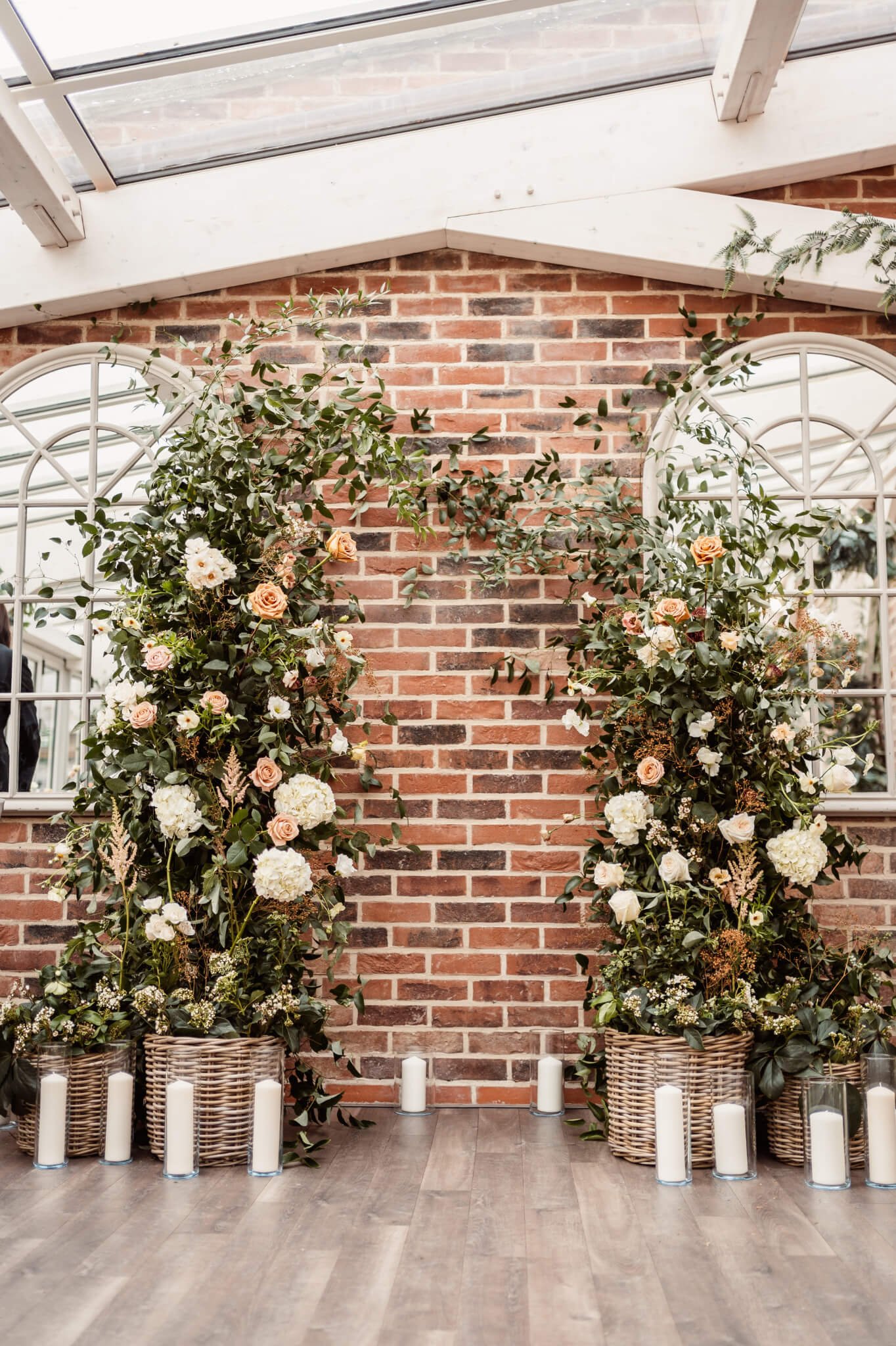 Foxtail Barns Wedding Flower Trends