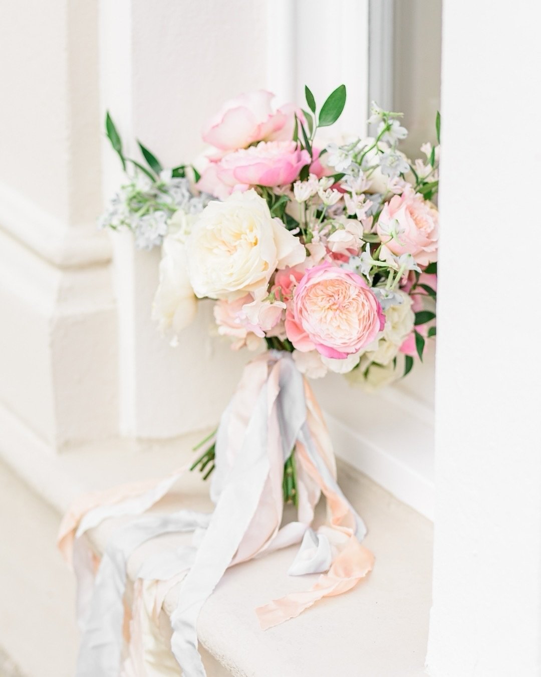 Such a joy to collaborate with a brilliant team to create some inspiration. Catching up with @tanyaridleyphotography at the @bouquetandbells wedding fayre today reminded us of this amazing Spring day. So much planning and fun on the day with the best