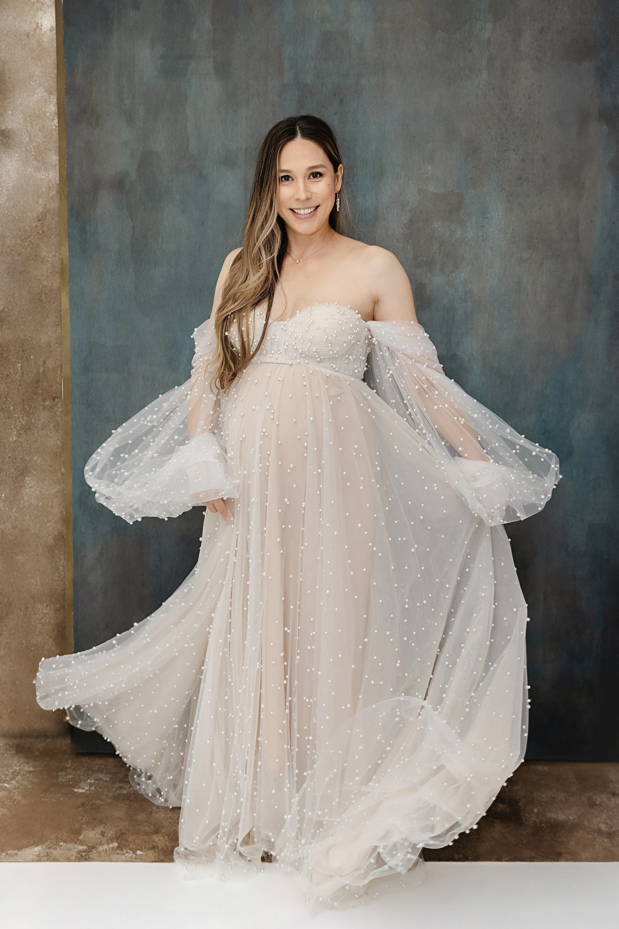 studio-maternity-photoshoot-raleigh-durham-nc-mika-james