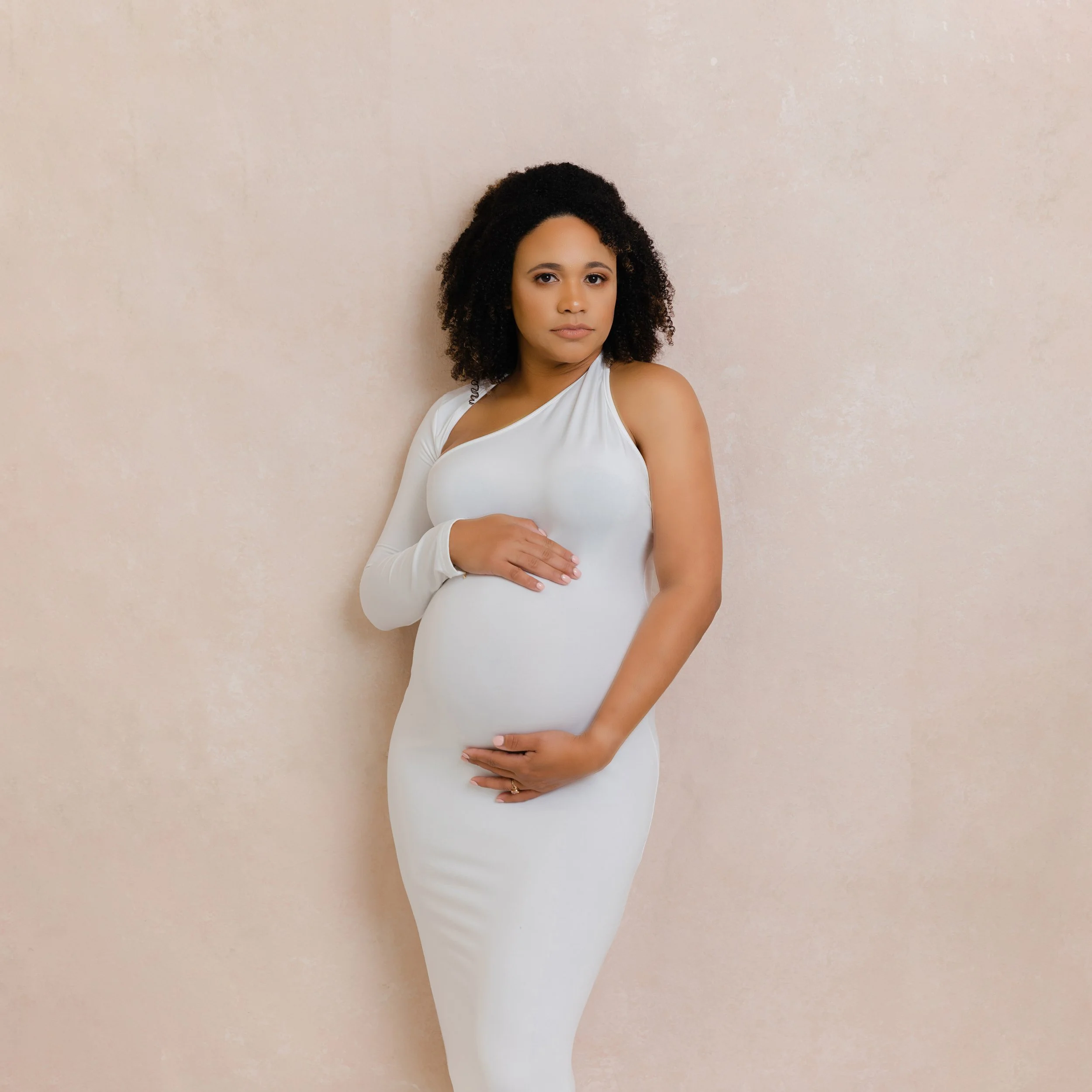 expecting-mom-photo-shoot-raleigh-durham-studio-mika