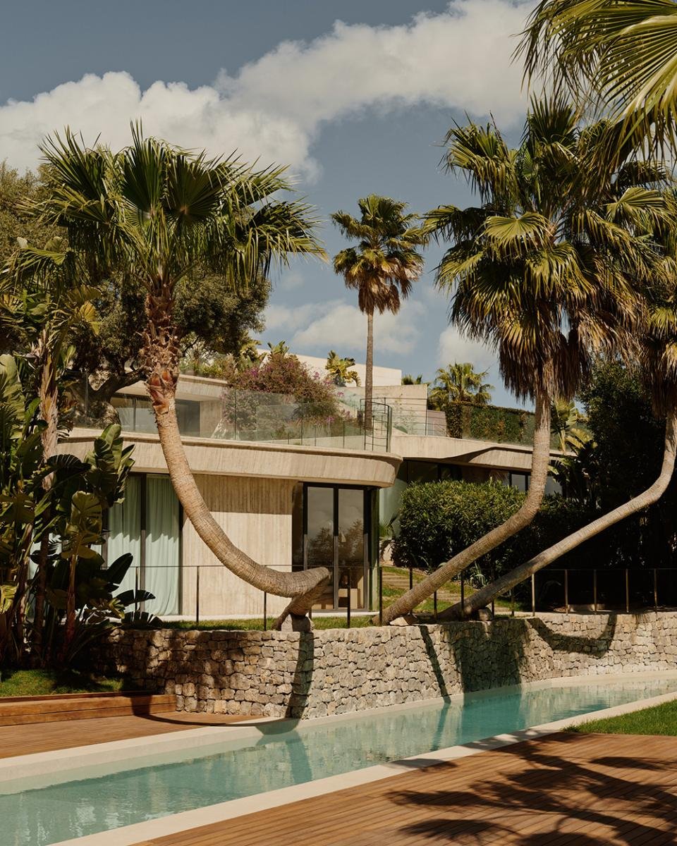 SANTA IBIZA x VISIONNAIRE_5.jpg