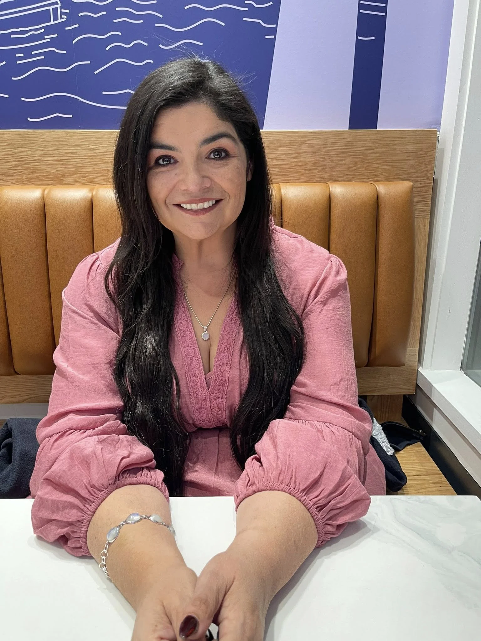 Jennifer L Hillier M.A. LPCS therapist for trauma and narcissistic abuse online counseling.