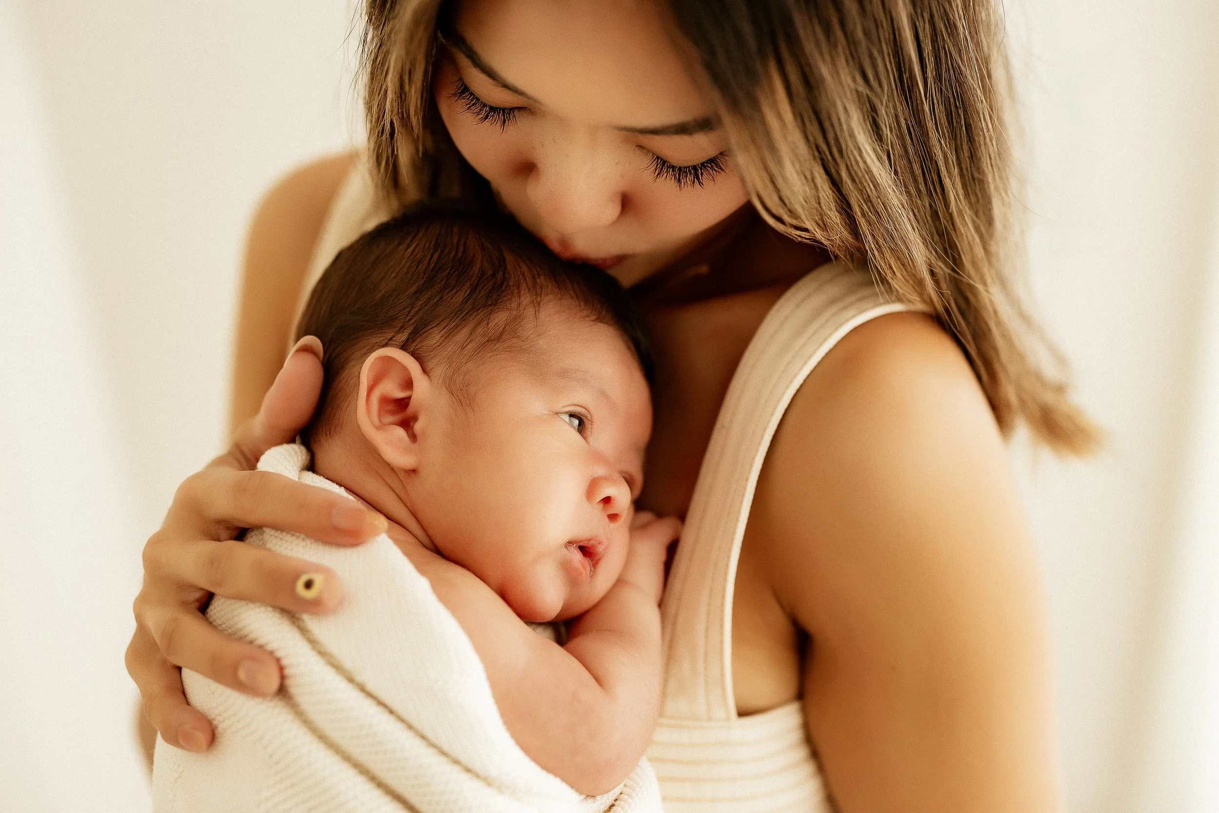 A little peek inside an in-home newborn session