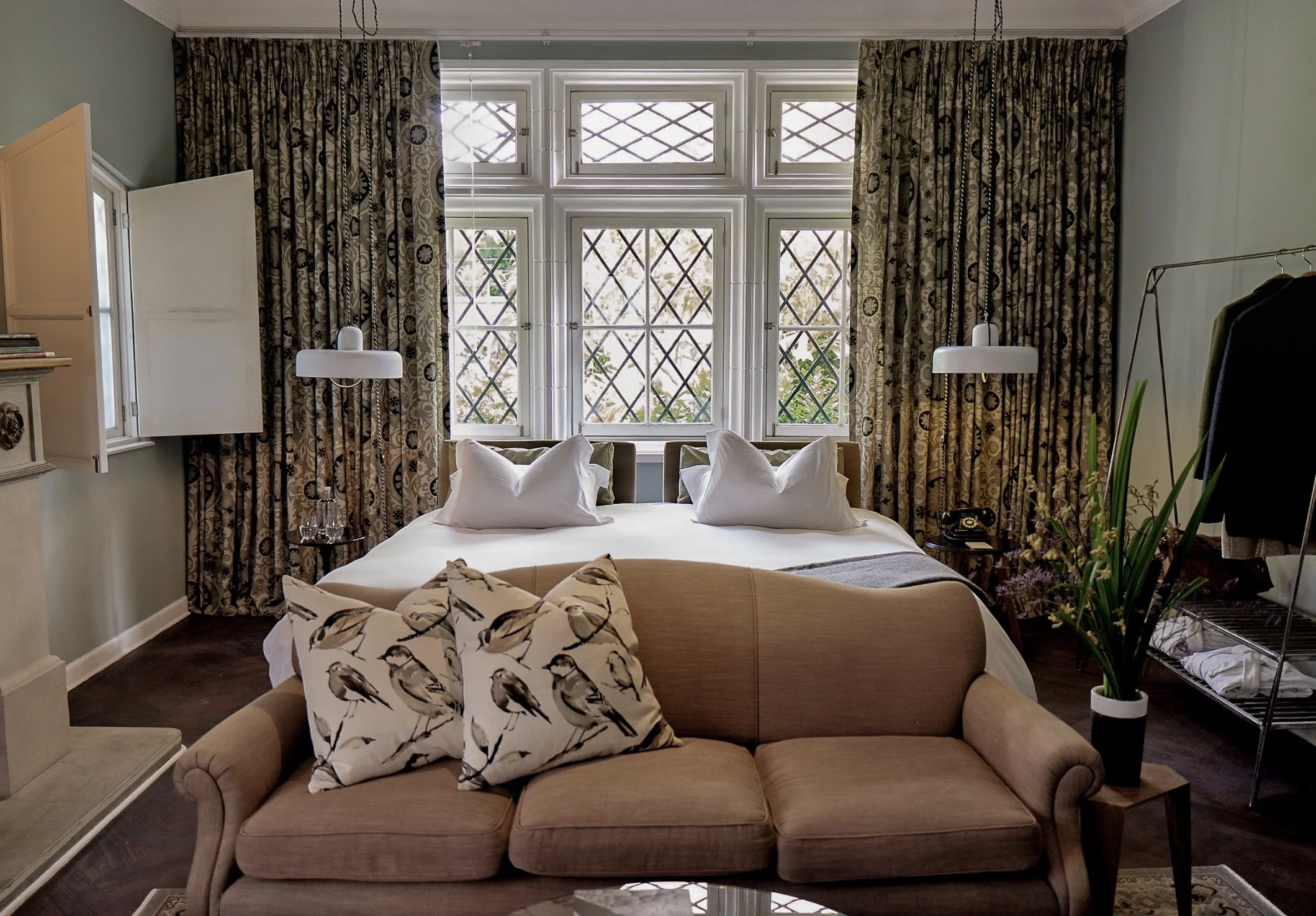 Atemporal Room SUite.jpg