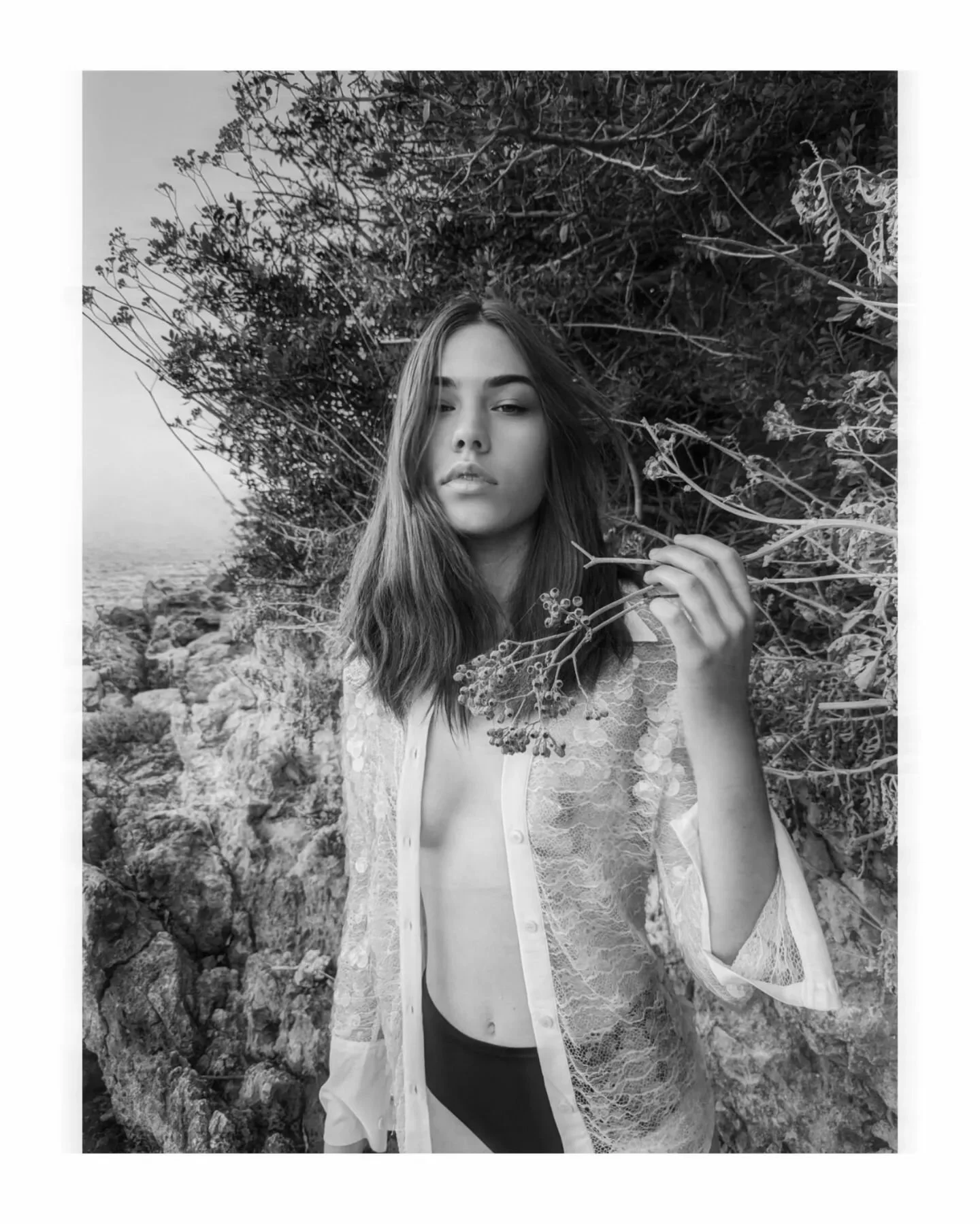 Oeil sur ⭐ Lizete ⭐
🌍  Like this post if you love it.
📸Photography + AD @noemi_charlotte

#editorial #portrait #modelephoto #model #book #photography #photooftheday  #photographer #shadow #shooting #visionasp #editorial #photoedito #photodemode #fa