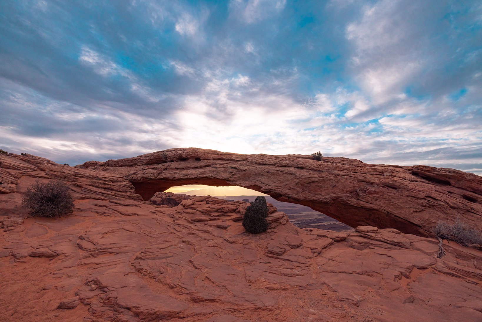 photography-by-feaver-mesa-arch-sunrise-photography-14.jpg