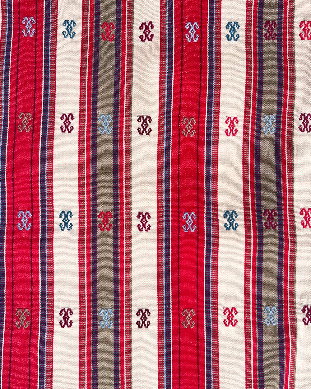 Routes-Celestial stripe fabric - full-red -.jpg