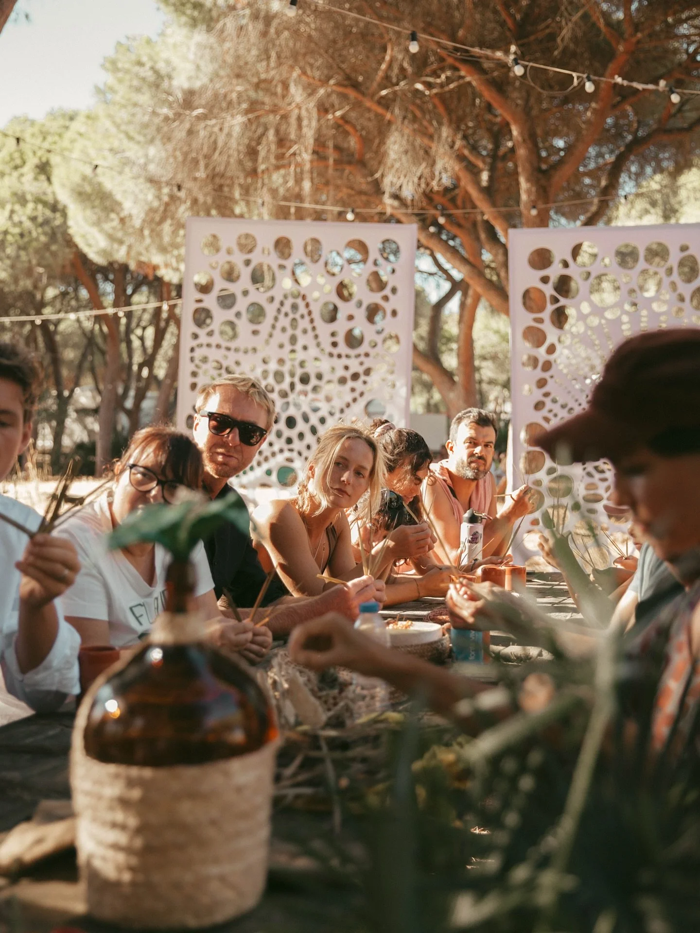 🌿 Ontem seme&aacute;mos encontros, arte, conversas e m&uacute;sica no cora&ccedil;&atilde;o da Ria Formosa

🌳 Hoje voltamos para o &uacute;ltimo dia desta edi&ccedil;&atilde;o com ainda mais:
🎥 cinema 🪩 m&uacute;sica 🌱 workshops 🫂 palestras 🐝 