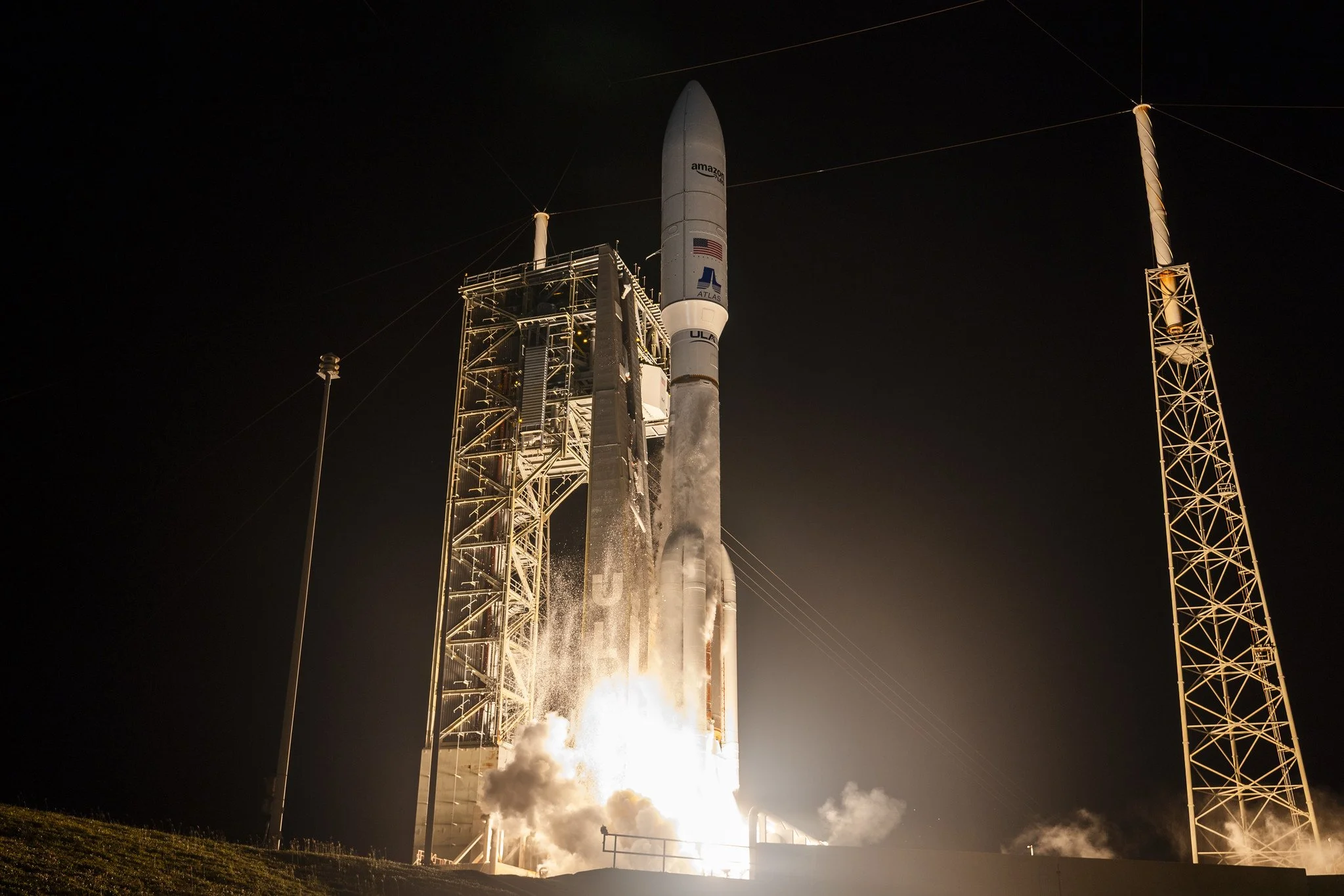Liftoff! Atlas V Leo 4