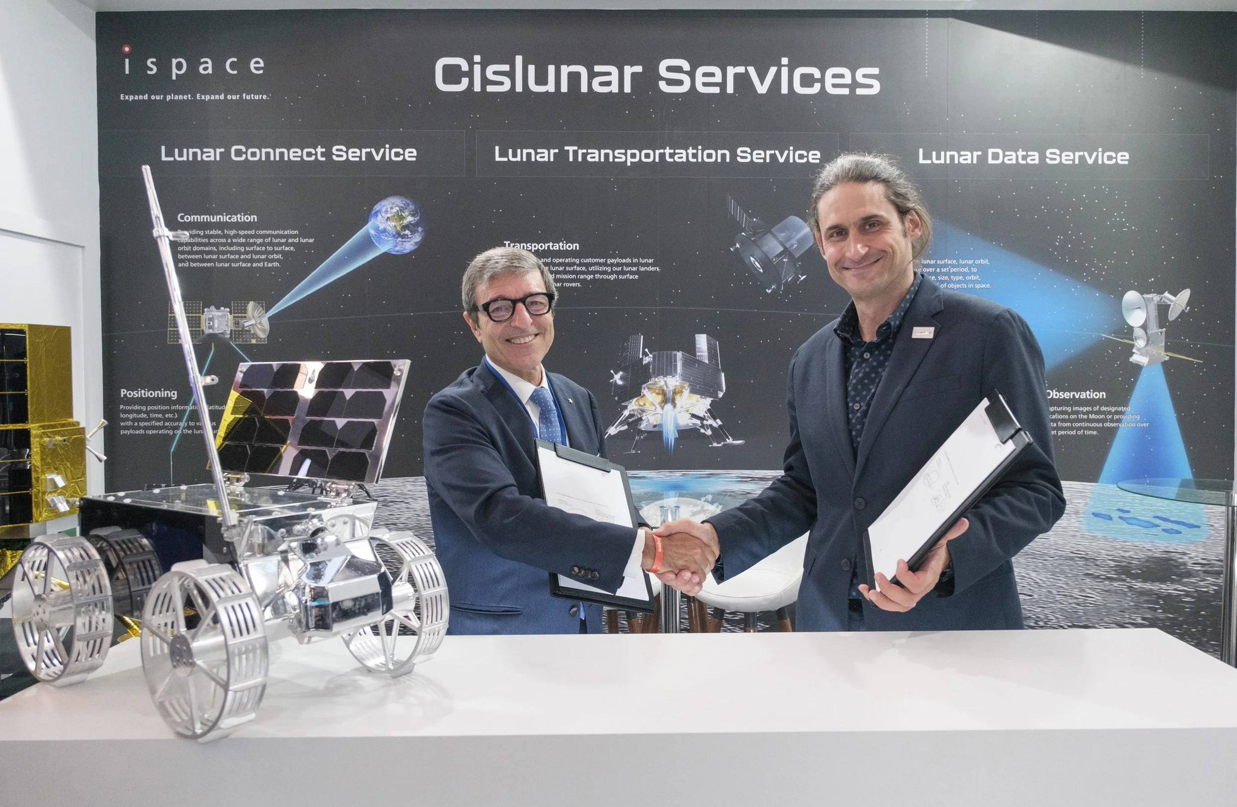 ispace-EUROPE and ALTEC Sign Memorandum of Understanding to Collaborate on Lunar Rover Testing
