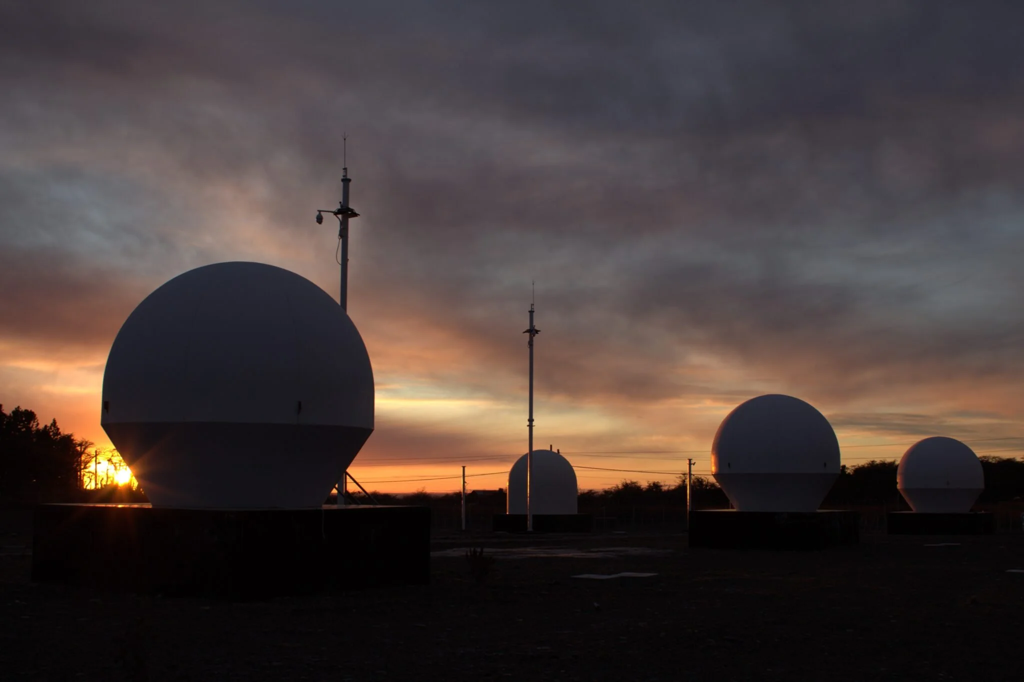 Leaf Space and Infostellar Sign Strategic MOU