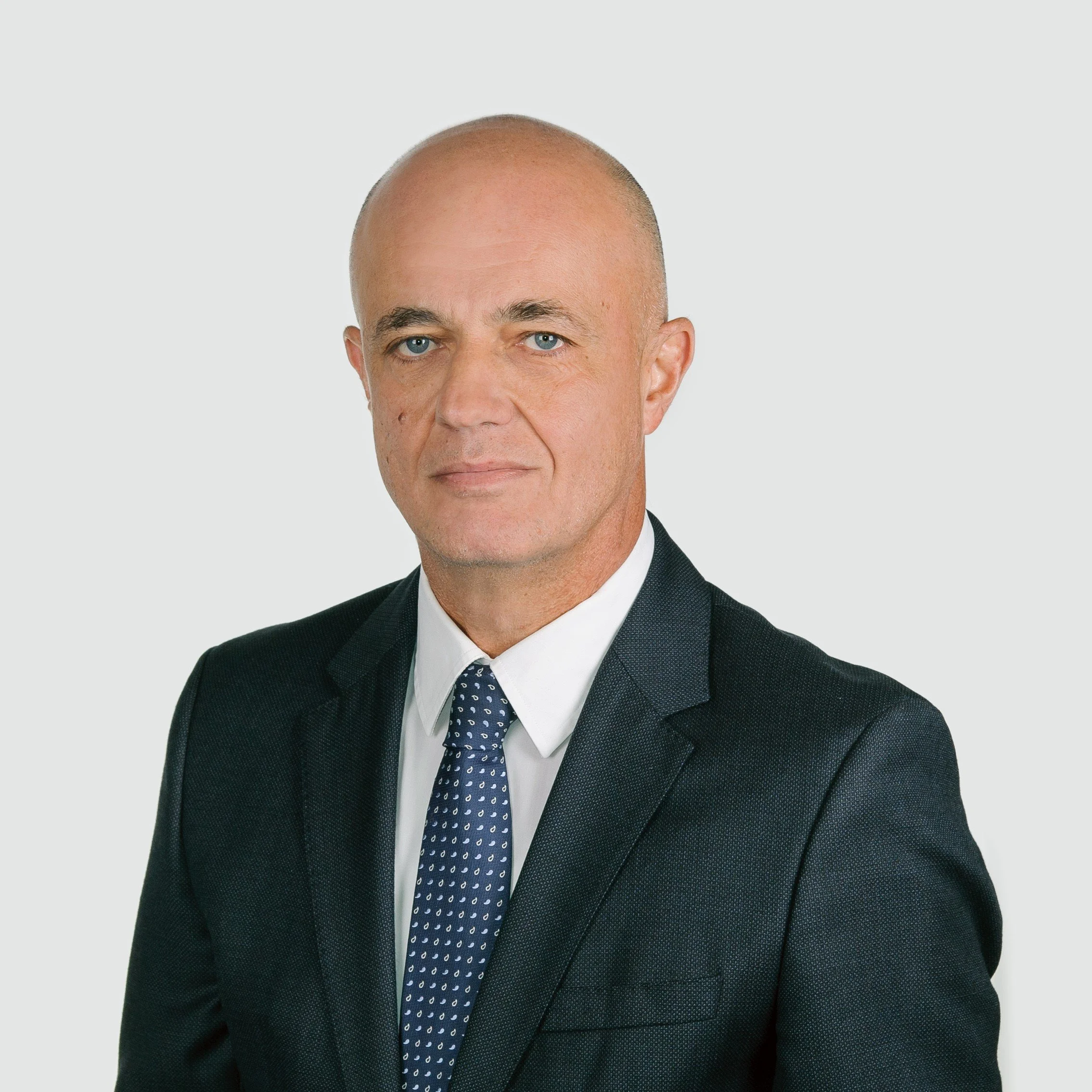 Ilias Tsakalis, CFO of SLI