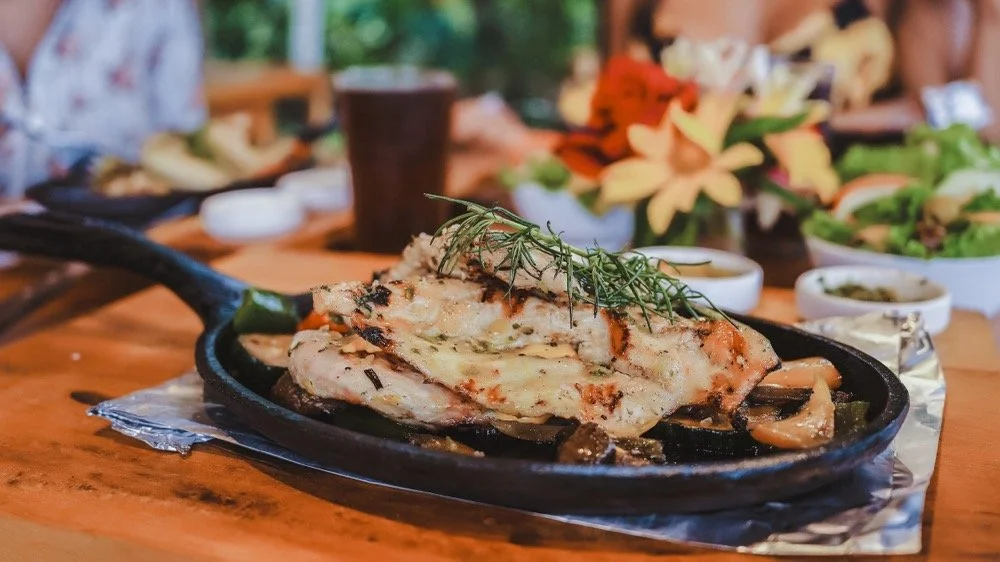Pollo-Mila-Restaurante-en-Pastaza-Puyo-Amazonia-Ecuador-00116.jpg