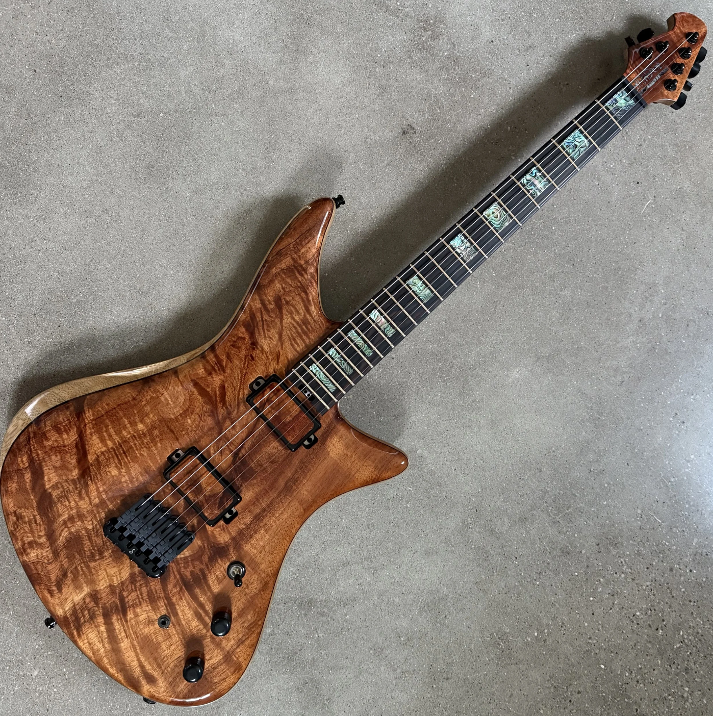 One piece figured KOA Top Hornet