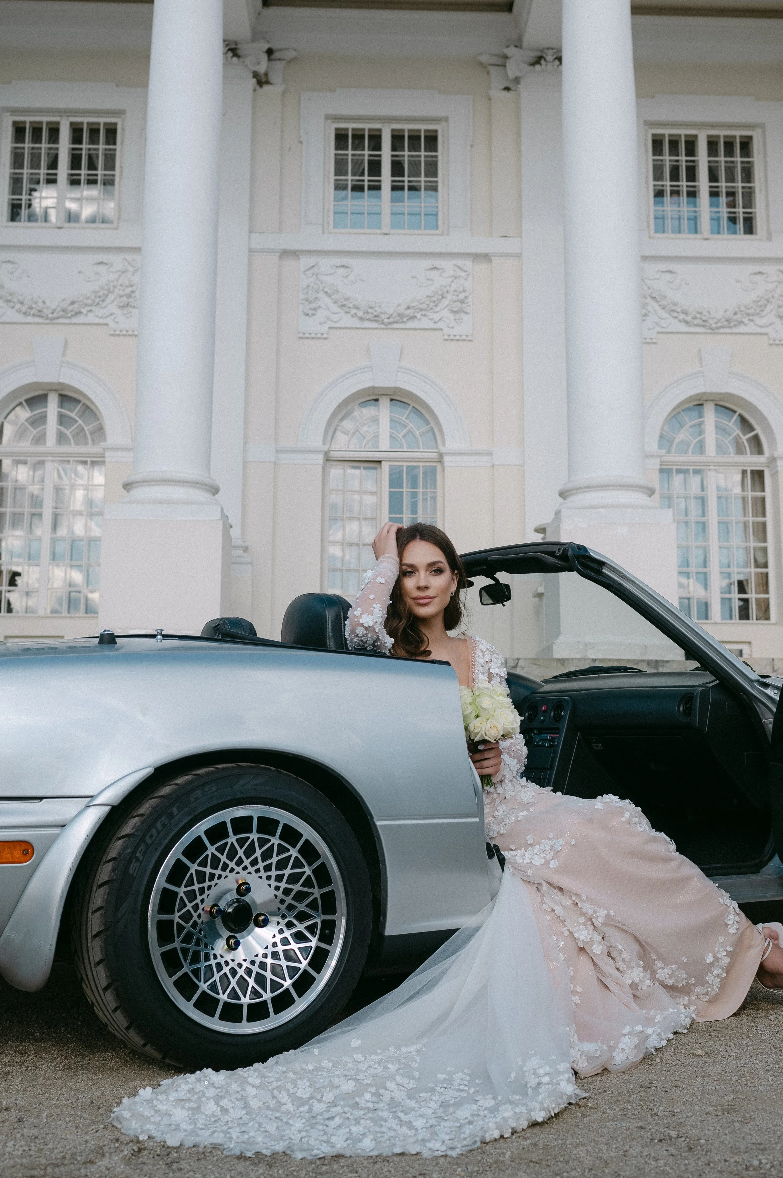 En bryllupsfotografering i Oslo hvor kjærlighet og magiske øyeblikk står i fokus. Jeg spesialiserer meg på bryllupsfotografier i Oslo og er klar til å forevige din store dag!
#BryllupsfotografOslo #OsloBryllup #Bryllupsfotograf #OsloWeddingPhotograph