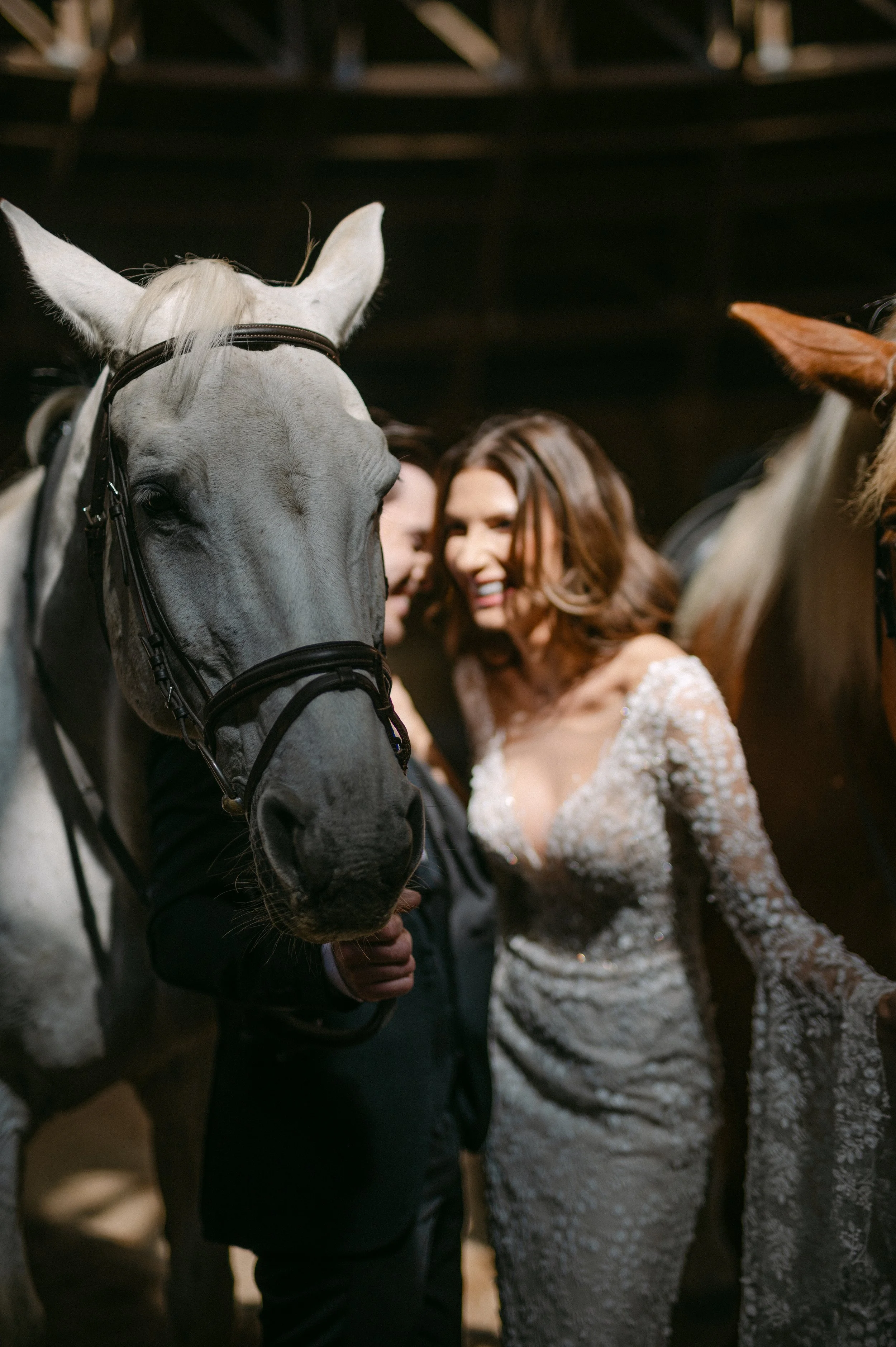 En bryllupsfotografering i Oslo hvor kjærlighet og magiske øyeblikk står i fokus. Jeg spesialiserer meg på bryllupsfotografier i Oslo og er klar til å forevige din store dag!
#BryllupsfotografOslo #OsloBryllup #Bryllupsfotograf #OsloWeddingPhotograph