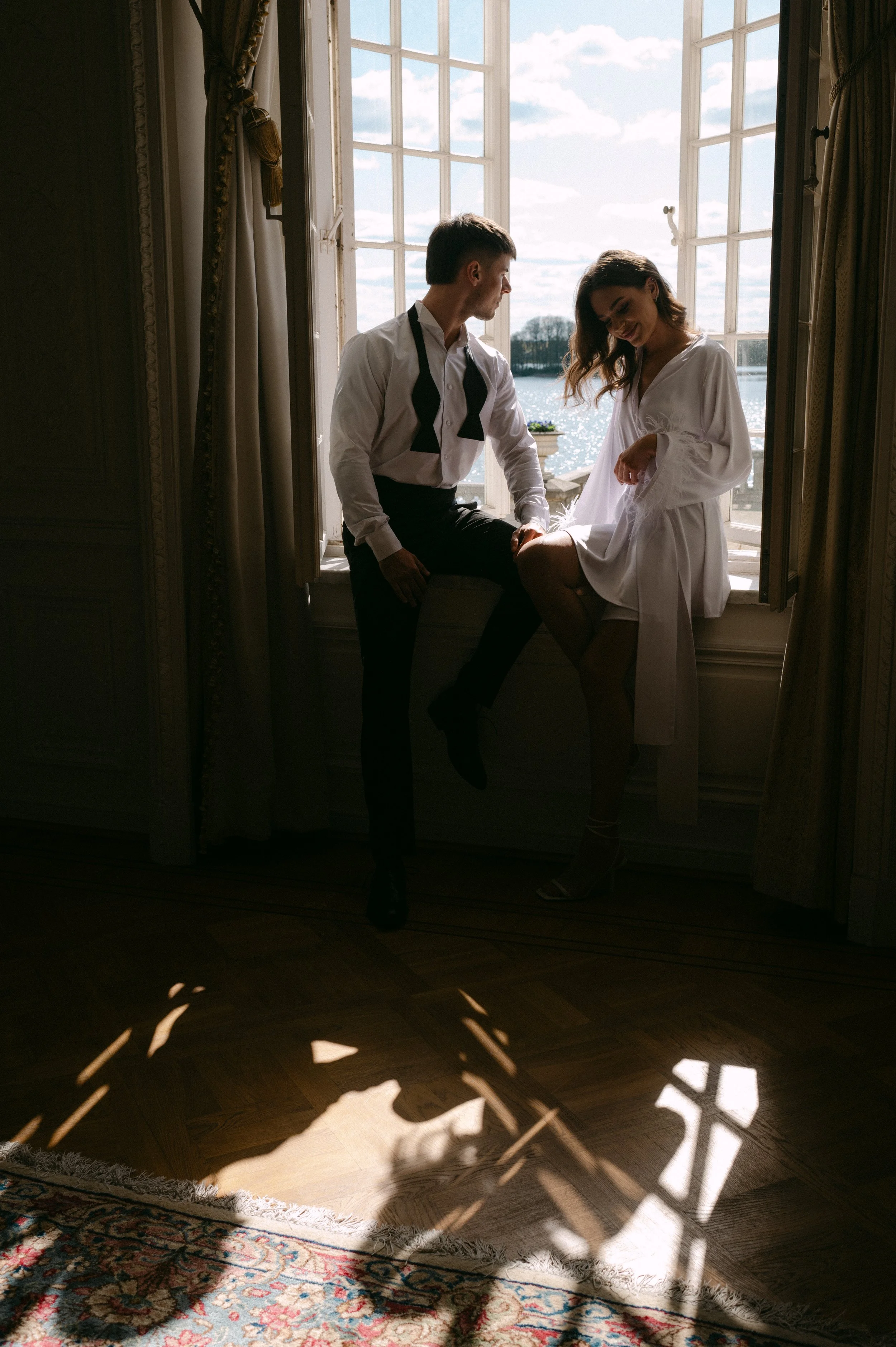 En bryllupsfotografering i Oslo hvor kjærlighet og magiske øyeblikk står i fokus. Jeg spesialiserer meg på bryllupsfotografier i Oslo og er klar til å forevige din store dag!
#BryllupsfotografOslo #OsloBryllup #Bryllupsfotograf #OsloWeddingPhotograph