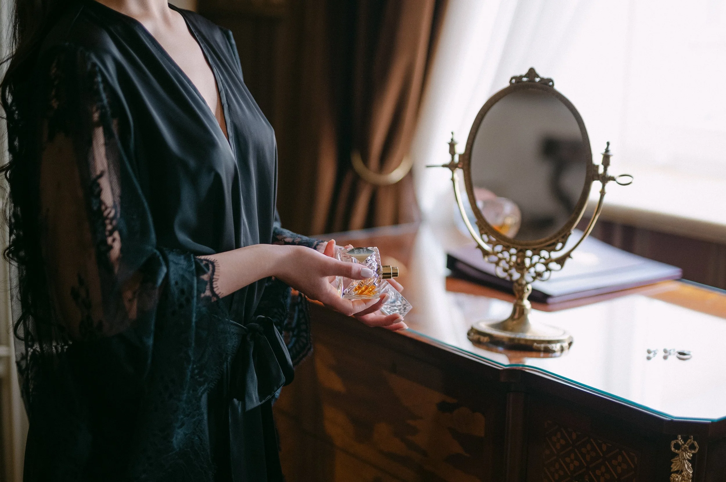 En bryllupsfotografering i Oslo hvor kjærlighet og magiske øyeblikk står i fokus. Jeg spesialiserer meg på bryllupsfotografier i Oslo og er klar til å forevige din store dag!
#BryllupsfotografOslo #OsloBryllup #Bryllupsfotograf #OsloWeddingPhotograph