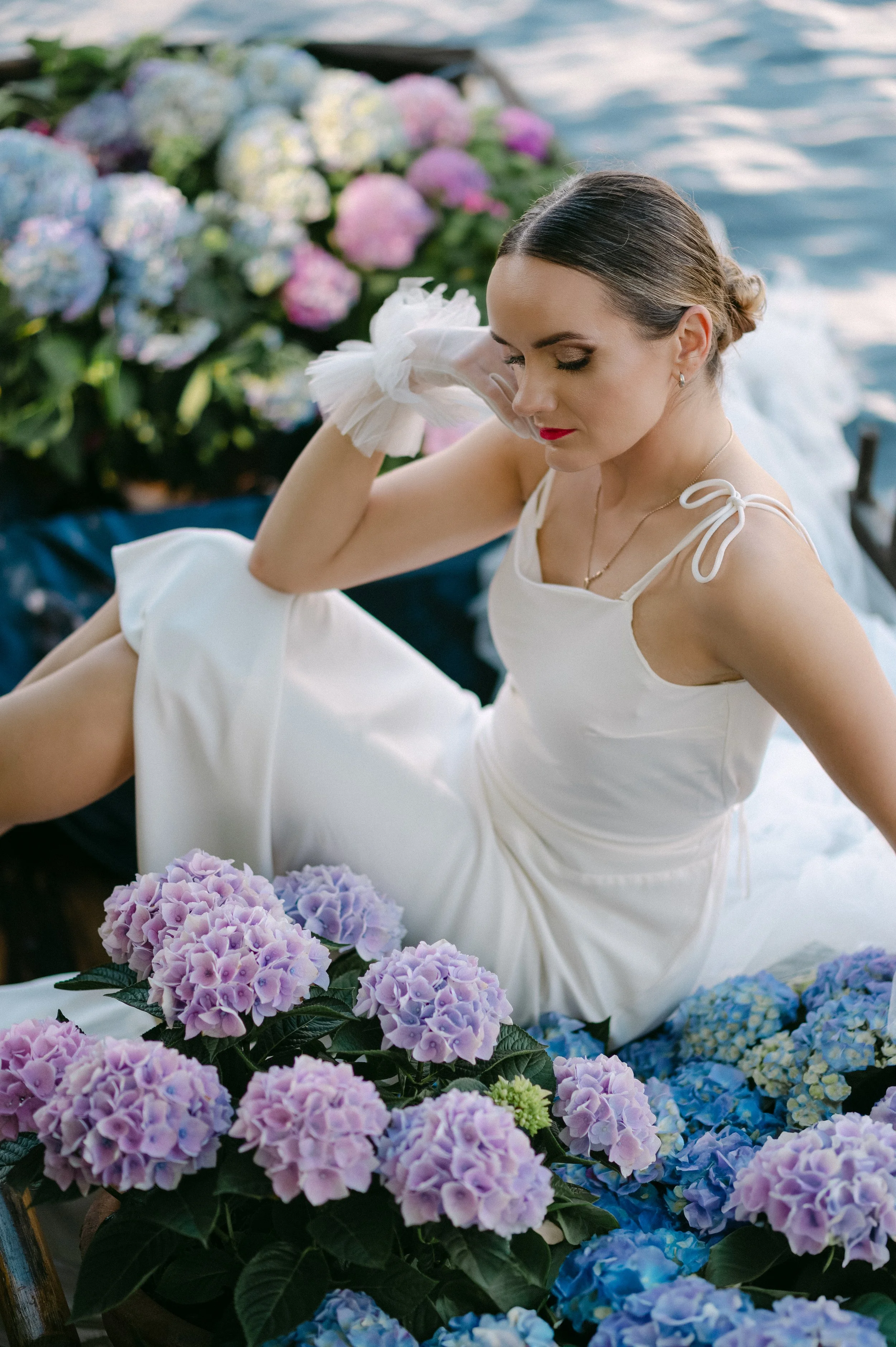 En bryllupsfotografering i Oslo hvor kjærlighet og magiske øyeblikk står i fokus. Jeg spesialiserer meg på bryllupsfotografier i Oslo og er klar til å forevige din store dag!
#BryllupsfotografOslo #OsloBryllup #Bryllupsfotograf #OsloWeddingPhotograph