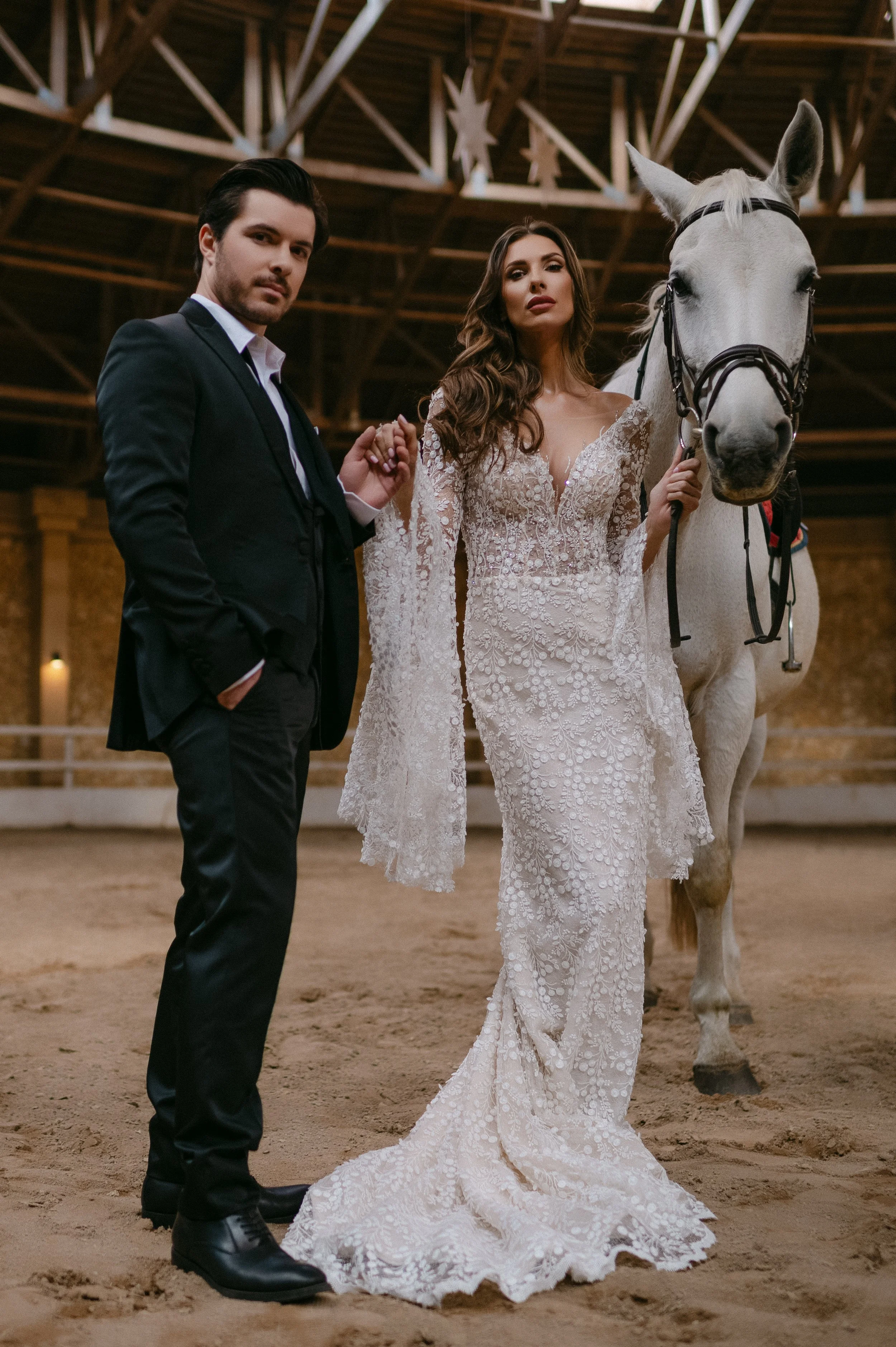 En bryllupsfotografering i Oslo hvor kjærlighet og magiske øyeblikk står i fokus. Jeg spesialiserer meg på bryllupsfotografier i Oslo og er klar til å forevige din store dag!
#BryllupsfotografOslo #OsloBryllup #Bryllupsfotograf #OsloWeddingPhotograph