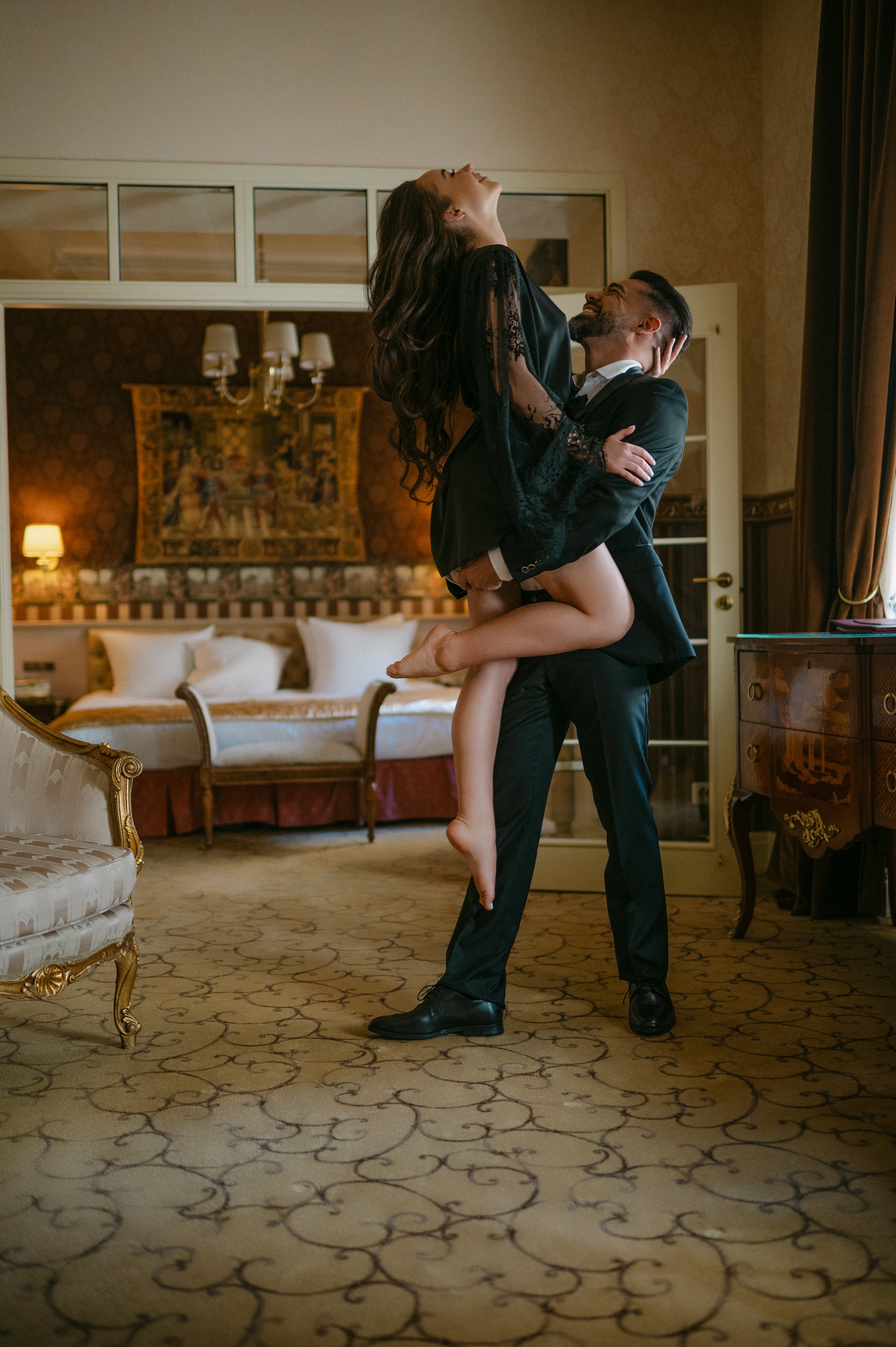 En bryllupsfotografering i Oslo hvor kjærlighet og magiske øyeblikk står i fokus. Jeg spesialiserer meg på bryllupsfotografier i Oslo og er klar til å forevige din store dag!
#BryllupsfotografOslo #OsloBryllup #Bryllupsfotograf #OsloWeddingPhotograph