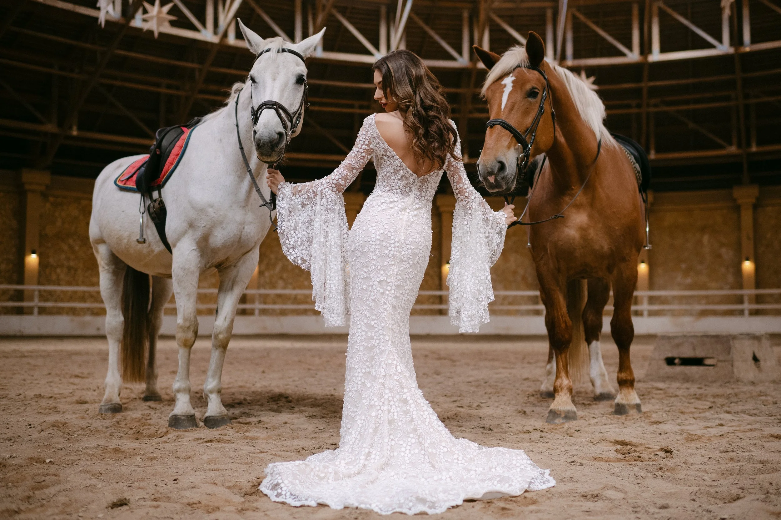 En bryllupsfotografering i Oslo hvor kjærlighet og magiske øyeblikk står i fokus. Jeg spesialiserer meg på bryllupsfotografier i Oslo og er klar til å forevige din store dag!
#BryllupsfotografOslo #OsloBryllup #Bryllupsfotograf #OsloWeddingPhotograph