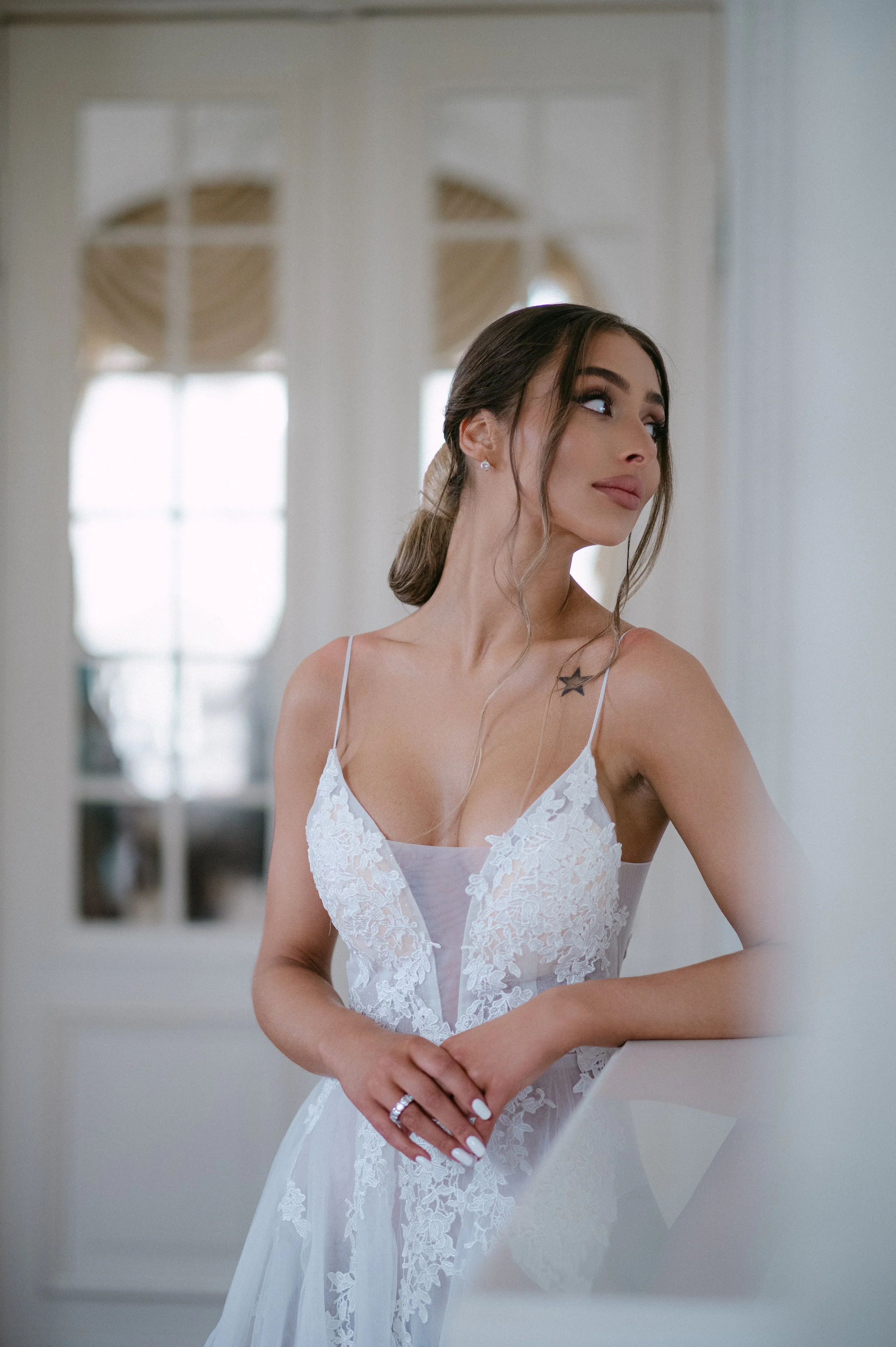 En bryllupsfotografering i Oslo hvor kjærlighet og magiske øyeblikk står i fokus. Jeg spesialiserer meg på bryllupsfotografier i Oslo og er klar til å forevige din store dag!
#BryllupsfotografOslo #OsloBryllup #Bryllupsfotograf #OsloWeddingPhotograph