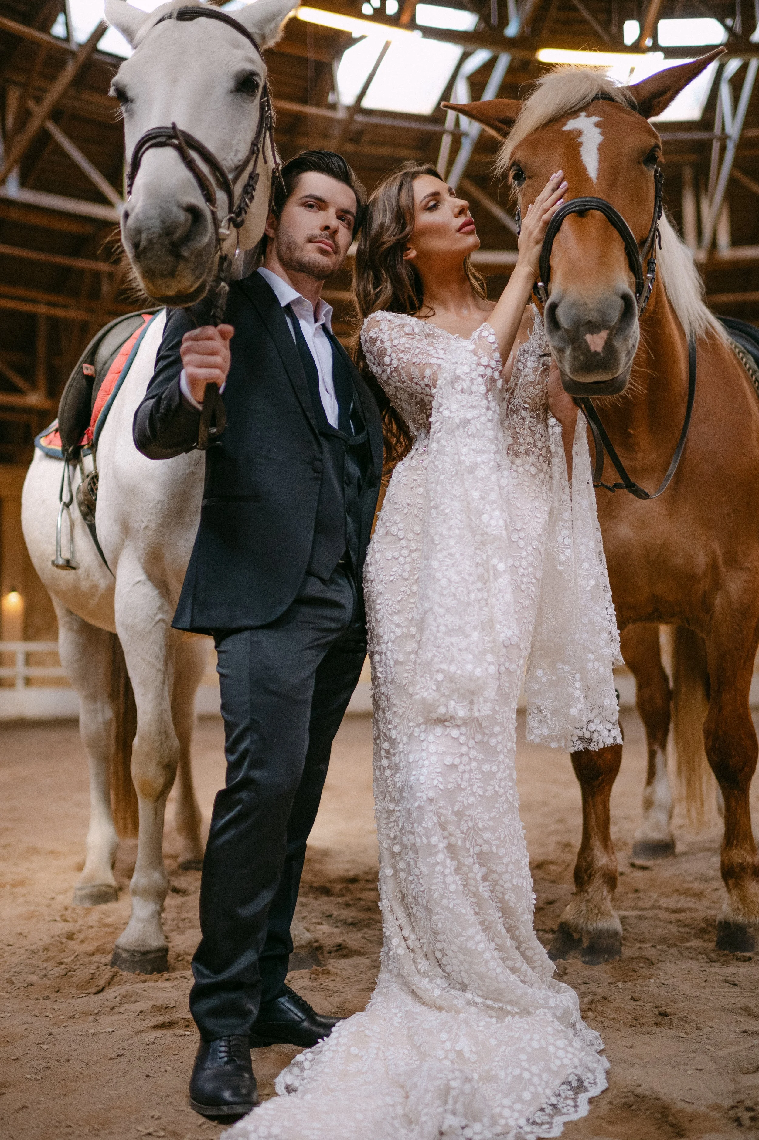 En bryllupsfotografering i Oslo hvor kjærlighet og magiske øyeblikk står i fokus. Jeg spesialiserer meg på bryllupsfotografier i Oslo og er klar til å forevige din store dag!
#BryllupsfotografOslo #OsloBryllup #Bryllupsfotograf #OsloWeddingPhotograph