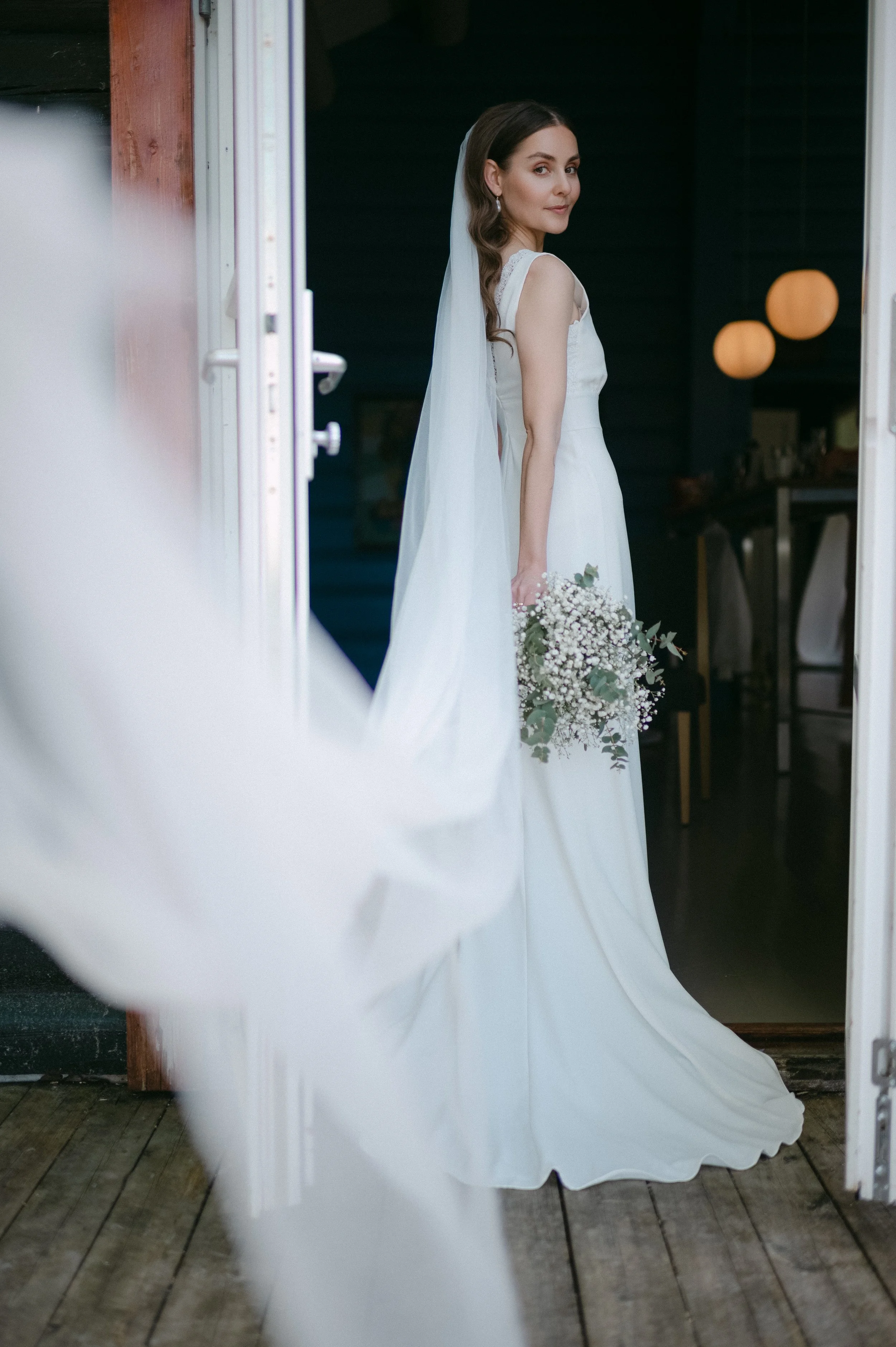 En bryllupsfotografering i Oslo hvor kjærlighet og magiske øyeblikk står i fokus. Jeg spesialiserer meg på bryllupsfotografier i Oslo og er klar til å forevige din store dag!
#BryllupsfotografOslo #OsloBryllup #Bryllupsfotograf #OsloWeddingPhotograph