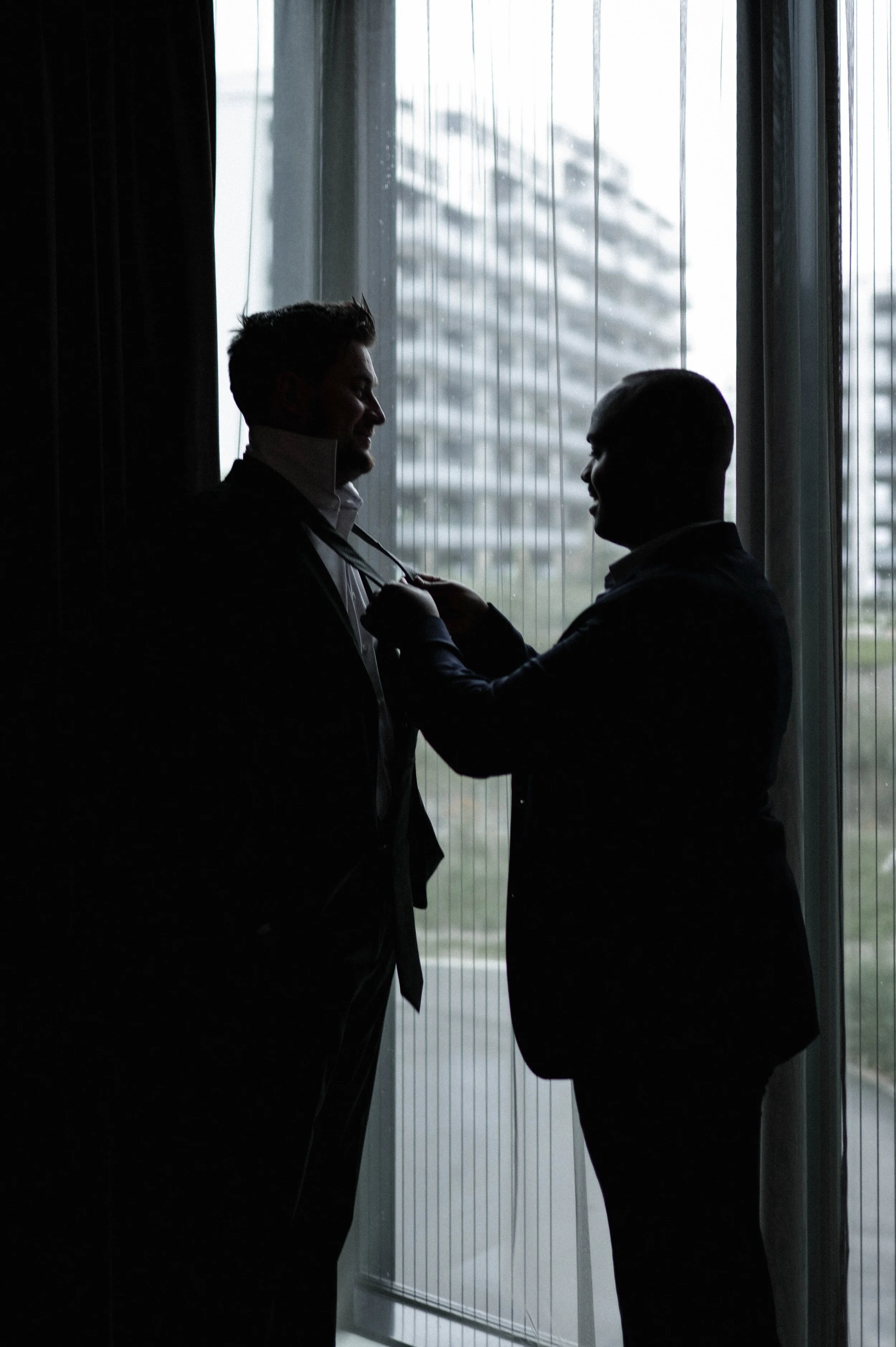 En bryllupsfotografering i Oslo hvor kjærlighet og magiske øyeblikk står i fokus. Jeg spesialiserer meg på bryllupsfotografier i Oslo og er klar til å forevige din store dag!
#BryllupsfotografOslo #OsloBryllup #Bryllupsfotograf #OsloWeddingPhotograph