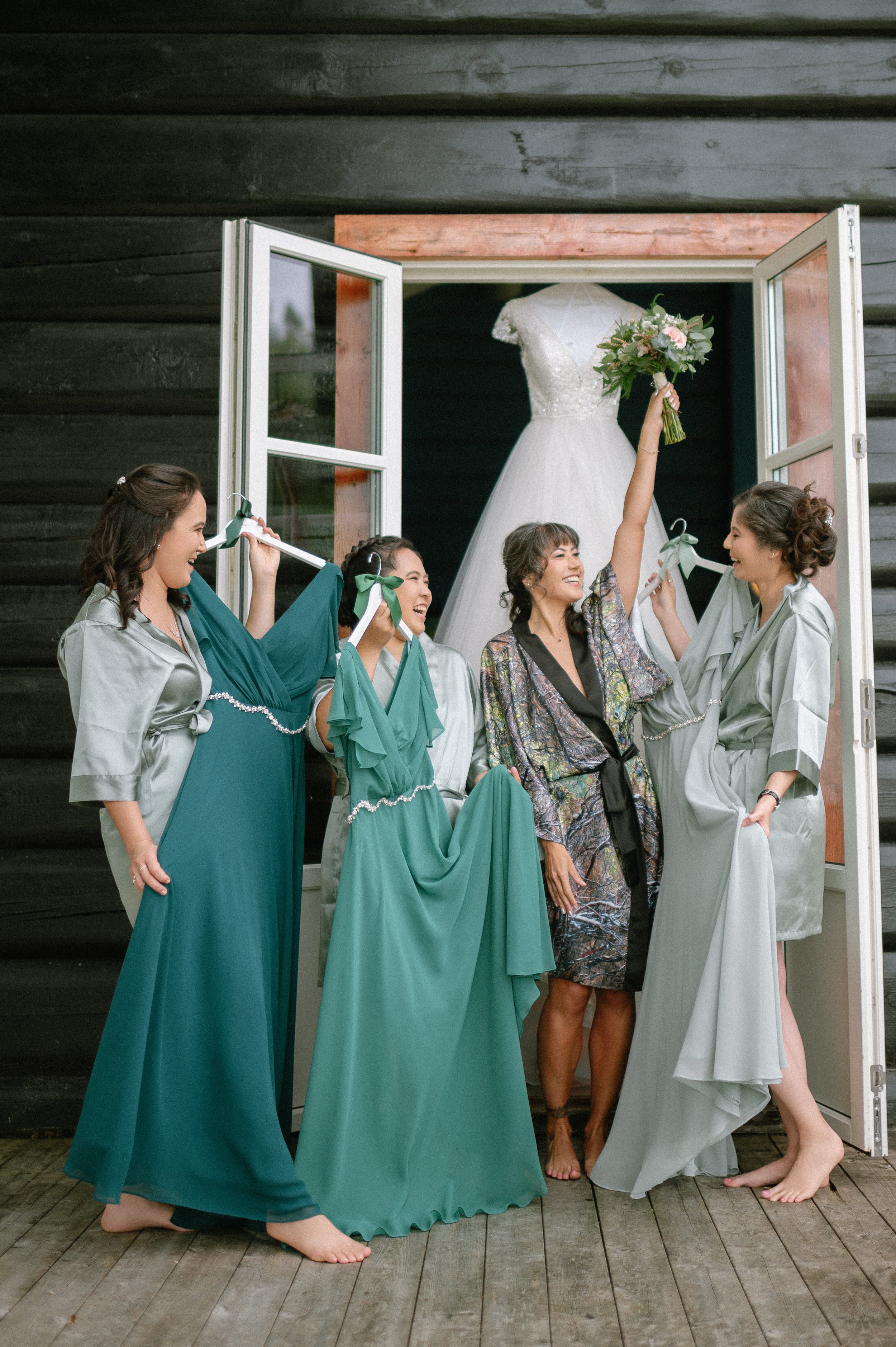 En bryllupsfotografering i Oslo hvor kjærlighet og magiske øyeblikk står i fokus. Jeg spesialiserer meg på bryllupsfotografier i Oslo og er klar til å forevige din store dag!
#BryllupsfotografOslo #OsloBryllup #Bryllupsfotograf #OsloWeddingPhotograph