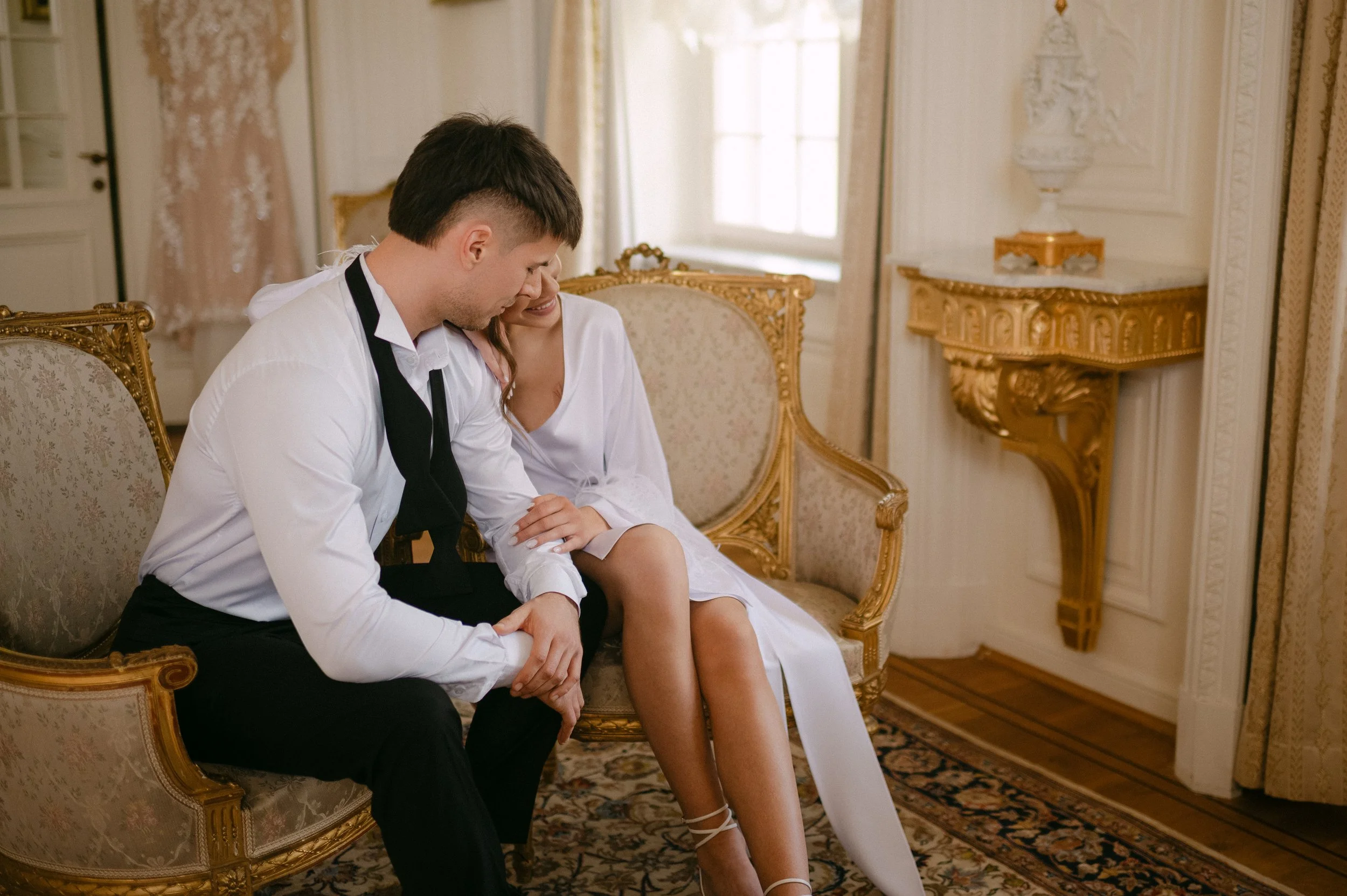 En bryllupsfotografering i Oslo hvor kjærlighet og magiske øyeblikk står i fokus. Jeg spesialiserer meg på bryllupsfotografier i Oslo og er klar til å forevige din store dag!
#BryllupsfotografOslo #OsloBryllup #Bryllupsfotograf #OsloWeddingPhotograph