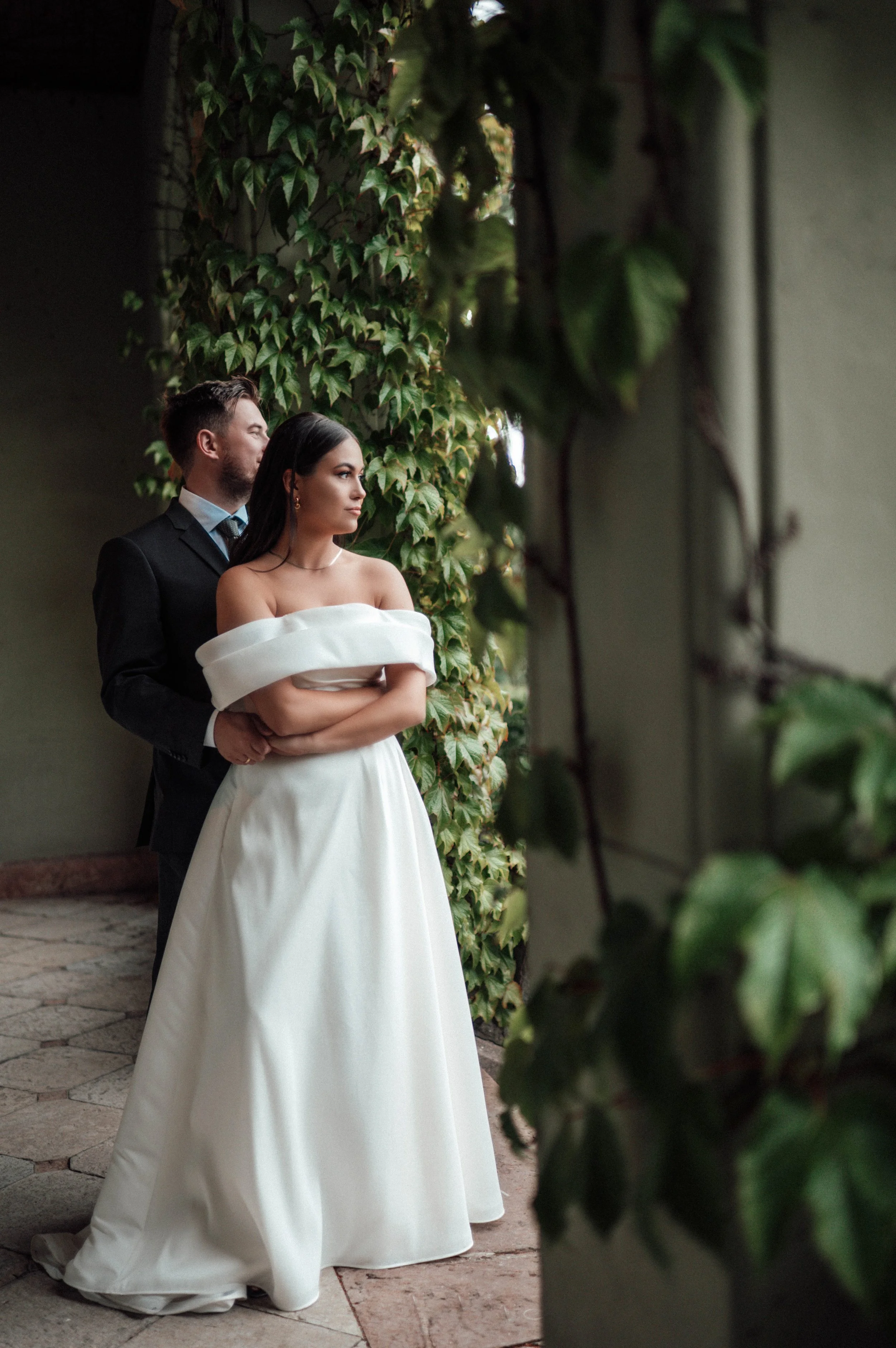 En bryllupsfotografering i Oslo hvor kjærlighet og magiske øyeblikk står i fokus. Jeg spesialiserer meg på bryllupsfotografier i Oslo og er klar til å forevige din store dag!
#BryllupsfotografOslo #OsloBryllup #Bryllupsfotograf #OsloWeddingPhotograph