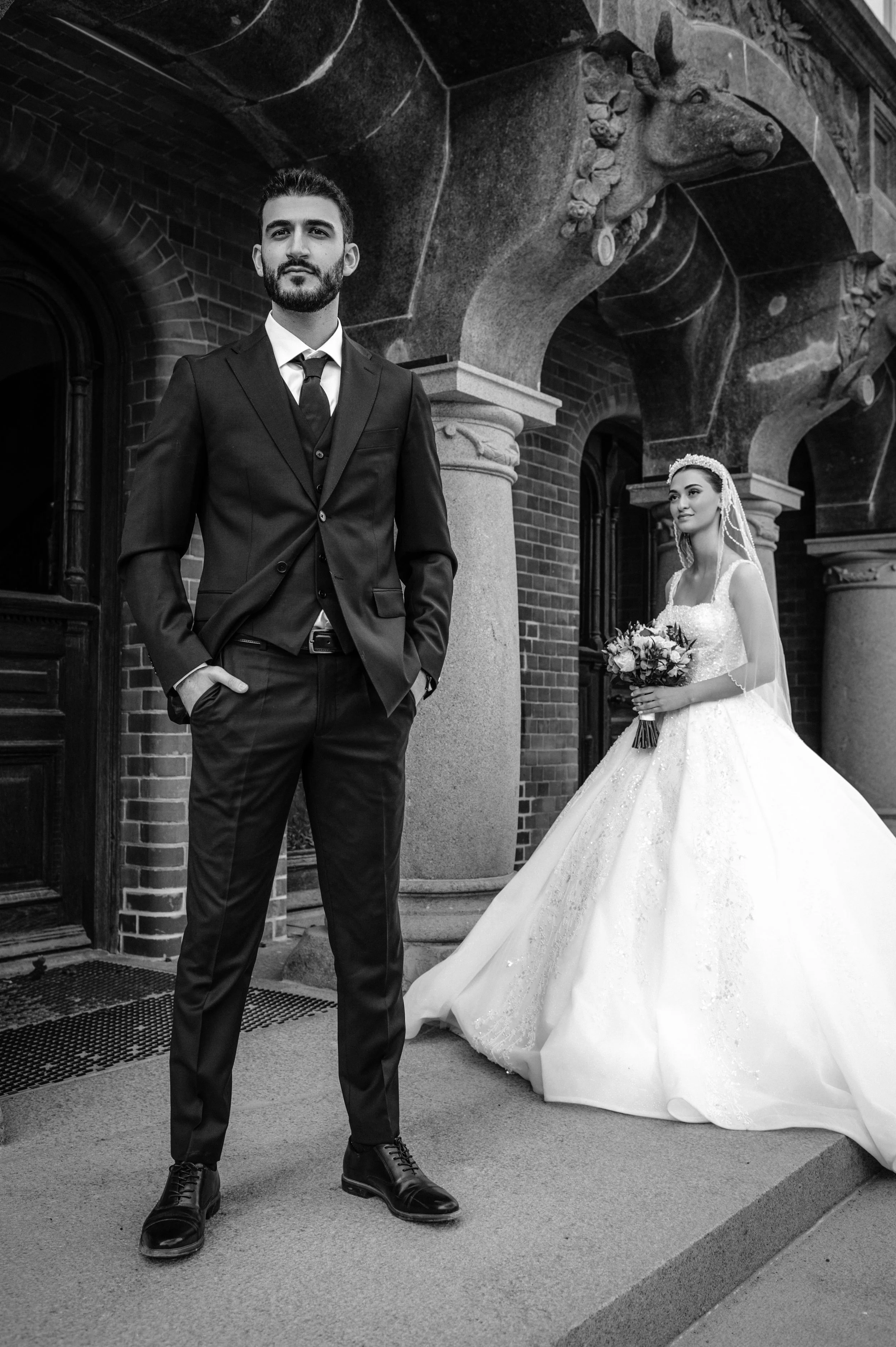 En bryllupsfotografering i Oslo hvor kjærlighet og magiske øyeblikk står i fokus. Jeg spesialiserer meg på bryllupsfotografier i Oslo og er klar til å forevige din store dag!
#BryllupsfotografOslo #OsloBryllup #Bryllupsfotograf #OsloWeddingPhotograph