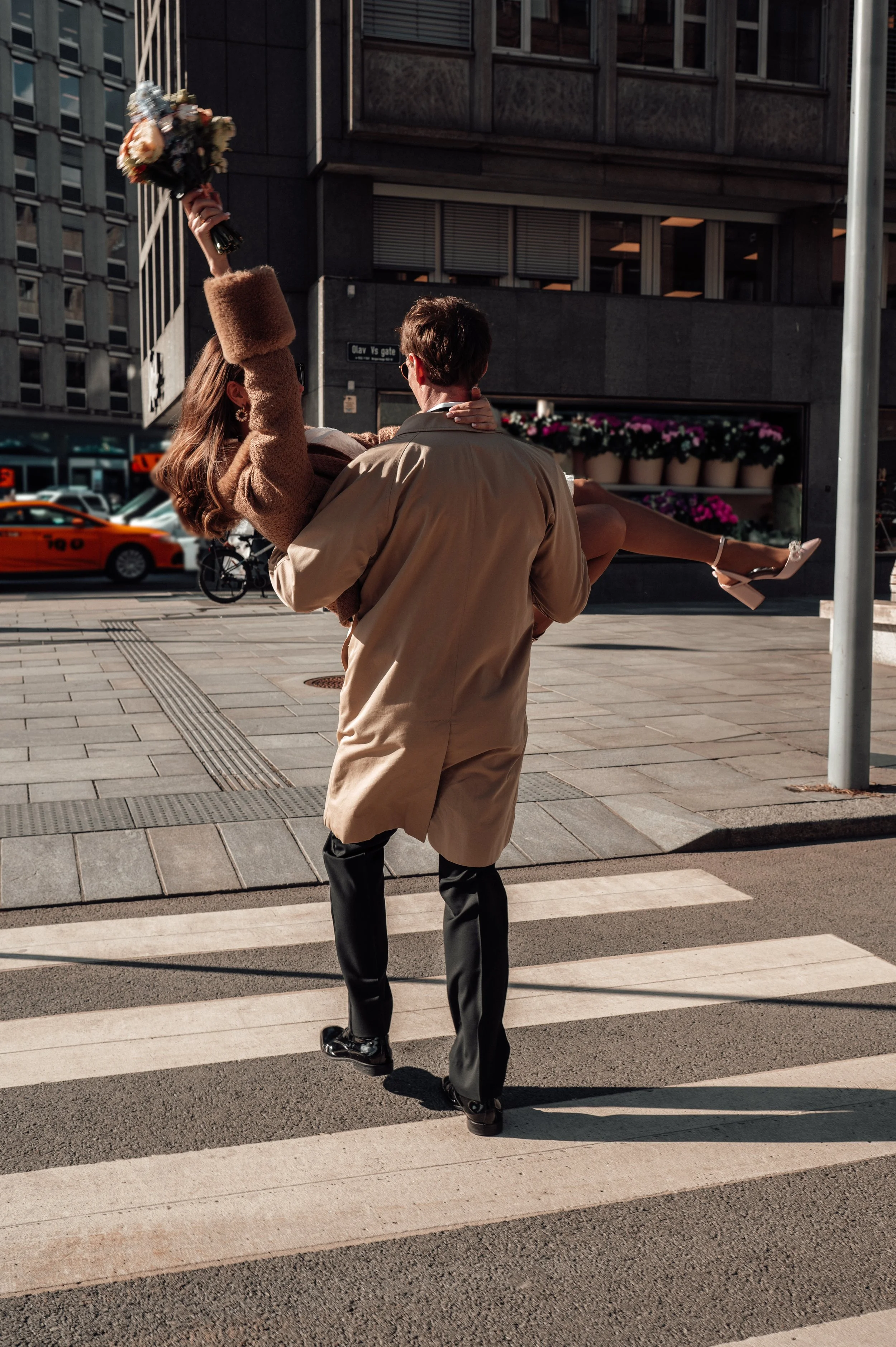 En bryllupsfotografering i Oslo hvor kjærlighet og magiske øyeblikk står i fokus. Jeg spesialiserer meg på bryllupsfotografier i Oslo og er klar til å forevige din store dag!
#BryllupsfotografOslo #OsloBryllup #Bryllupsfotograf #OsloWeddingPhotograph