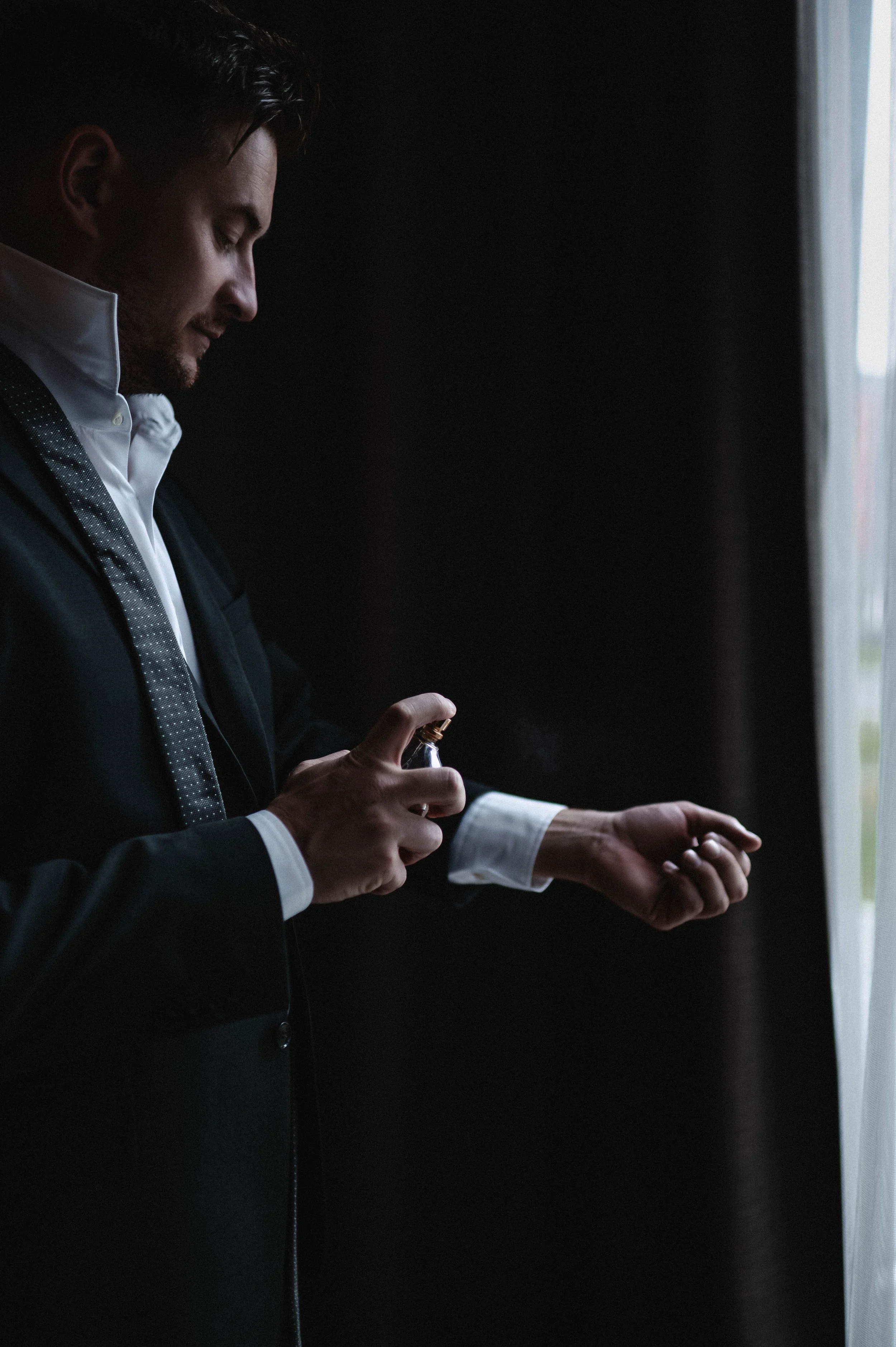 En bryllupsfotografering i Oslo hvor kjærlighet og magiske øyeblikk står i fokus. Jeg spesialiserer meg på bryllupsfotografier i Oslo og er klar til å forevige din store dag!
#BryllupsfotografOslo #OsloBryllup #Bryllupsfotograf #OsloWeddingPhotograph