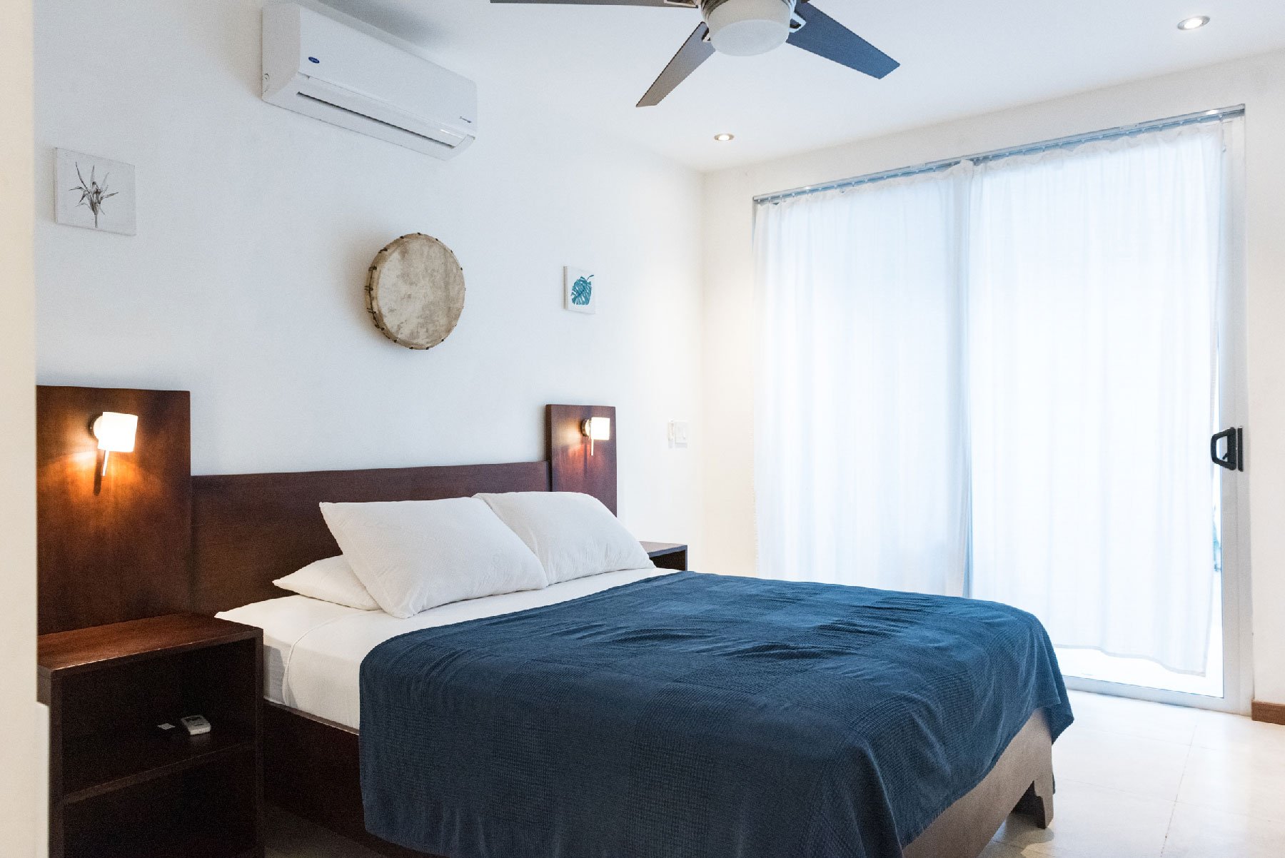 R10-bed.jpeg