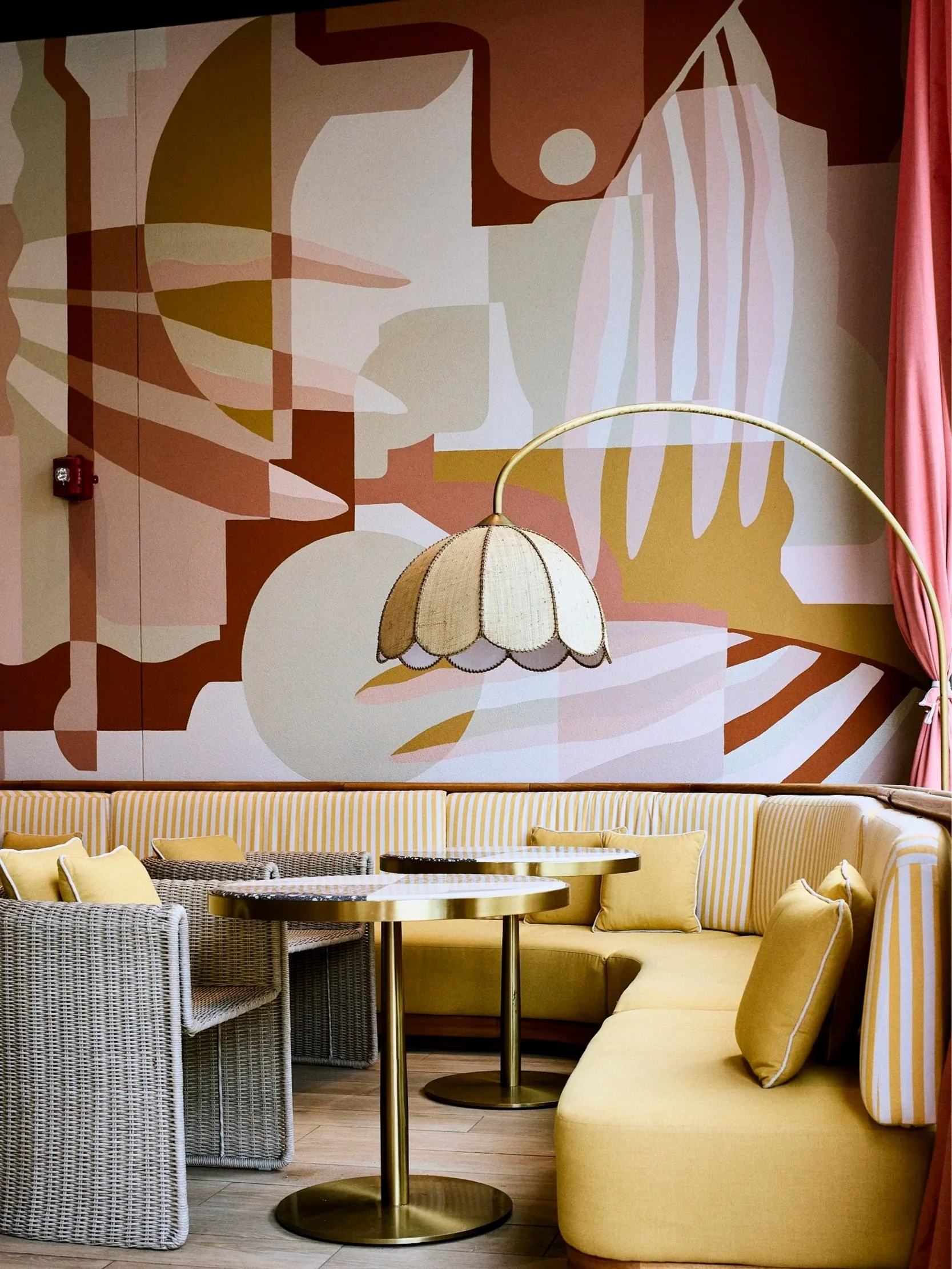 Hotel-Bardo-Savannah-Georgia-Amy-Rose-Photography-Motion