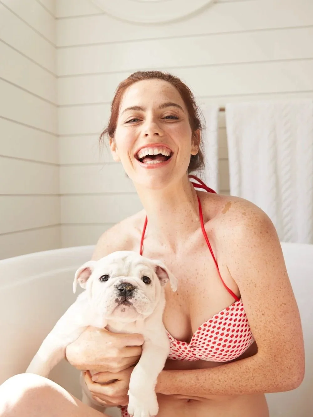 Steph Larsen
Fashion + Lifestyle 
Photographer / Director
Boston MA