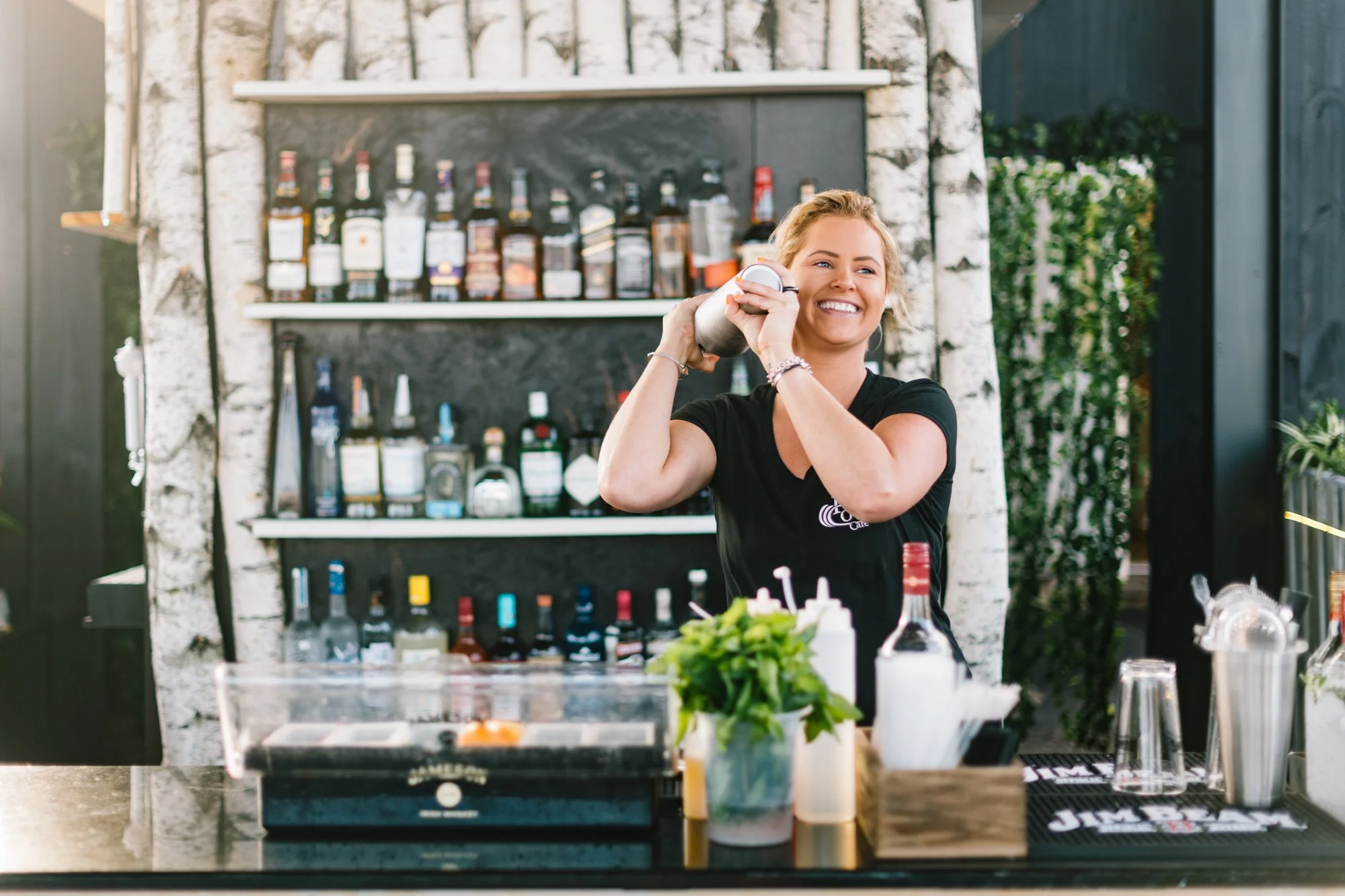bartender-shakes-drink-maine.jpg