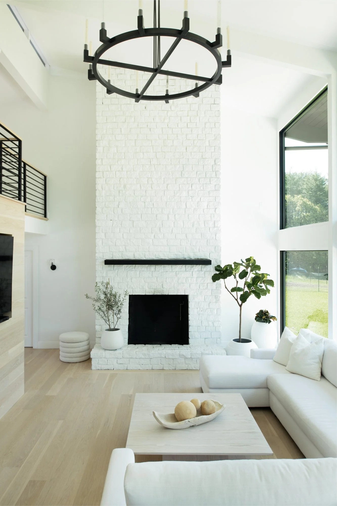 minimalist-farmhouse-livingroom-massachusetts.jpg