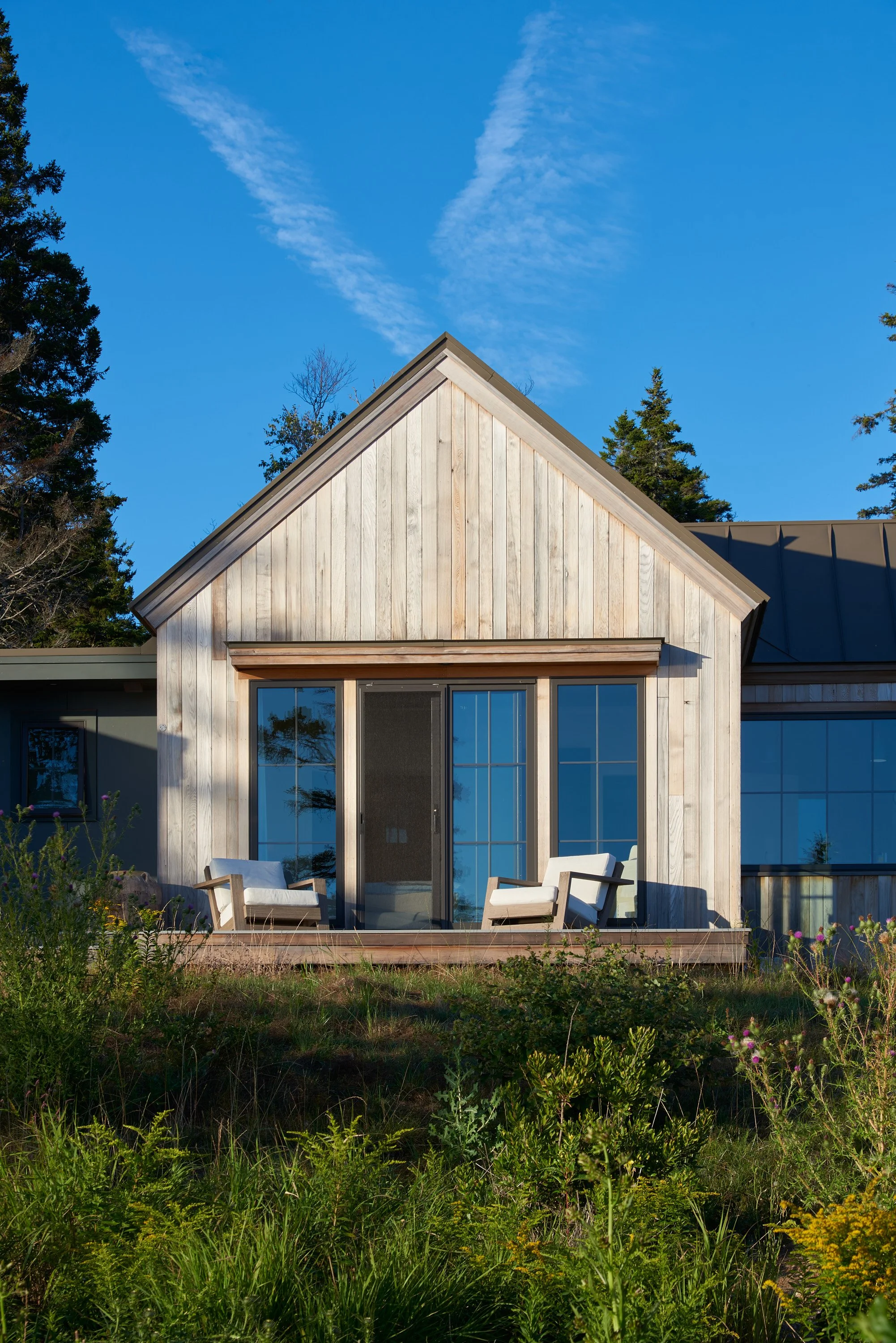 Darren Setlow
Photography
Interiors + Architecture
Maine / Boston / VA