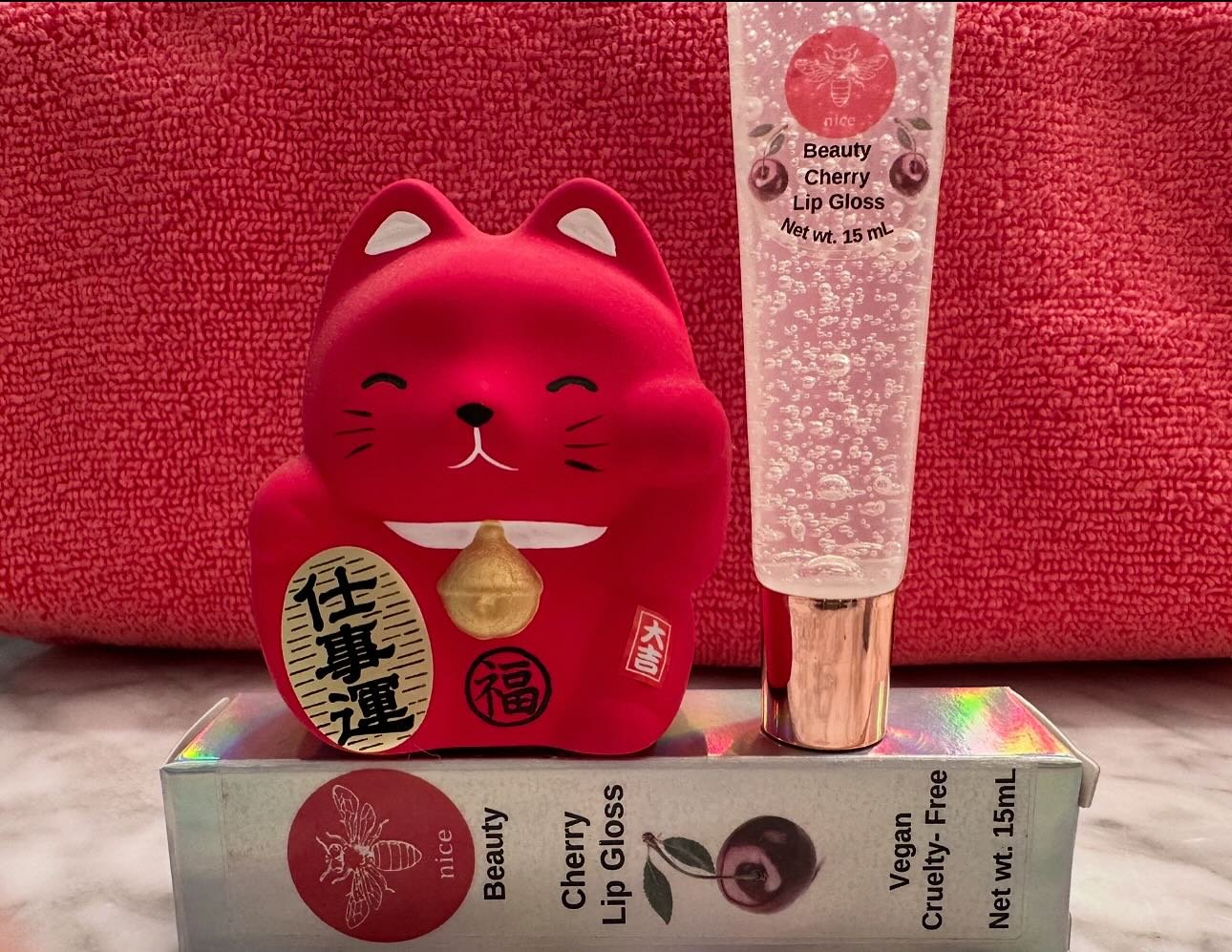 🍒🍒🍒 RESTOCK AVAILABLE NOW 🍒🍒🍒 Cherry Lip Gloss 🍒🍒🍒 Super Shiny never sticky 🍒🍒🍒 Hydrates and softens lips with a beautiful shine 🍒🍒🍒 Out best selling formula  is made with Vitamin E &amp; Coconut oil 🥥 🌴 🍒  Only Available in the 15 