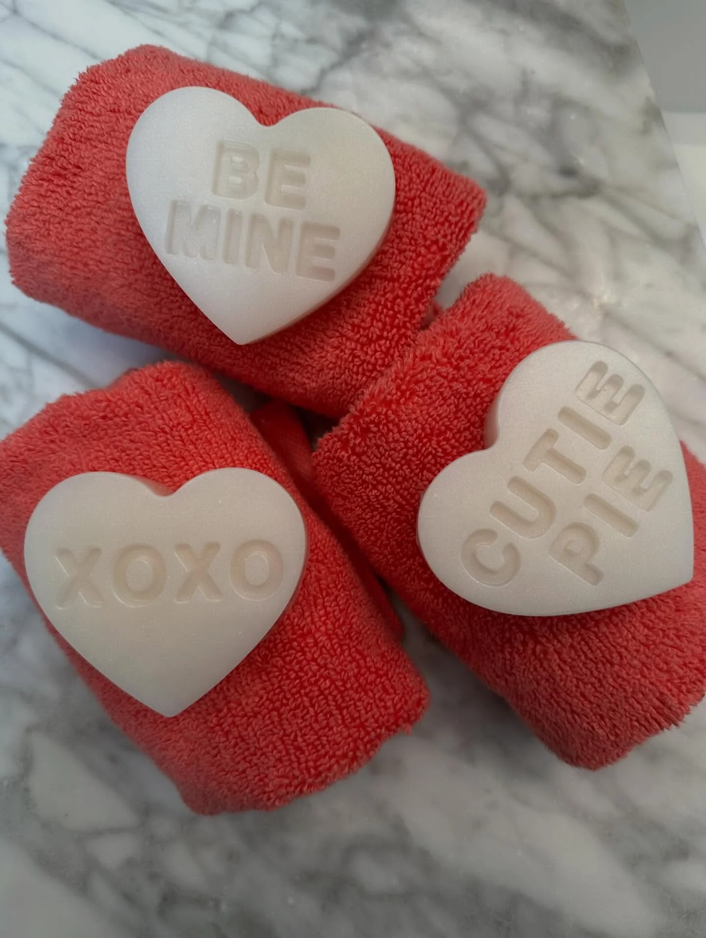🤍 🐝 🤍  NEW Limited Edition Coconut Conversation Heart Aloe Vera Glycerin Soap 🤍 🐝 🤍  Skin hydrating coconut oil helps to maintain the skins natural moisture barrier 🤍 🐝 🤍  Get yours this weekend @railyardsmarket.abq Saturday February 14 &amp