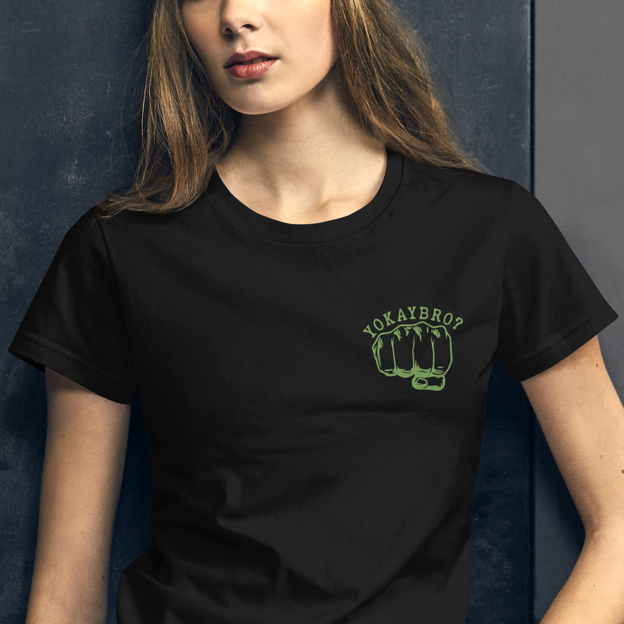 womens-fashion-fit-t-shirt-black-zoomed-in-63efde4accca2.png